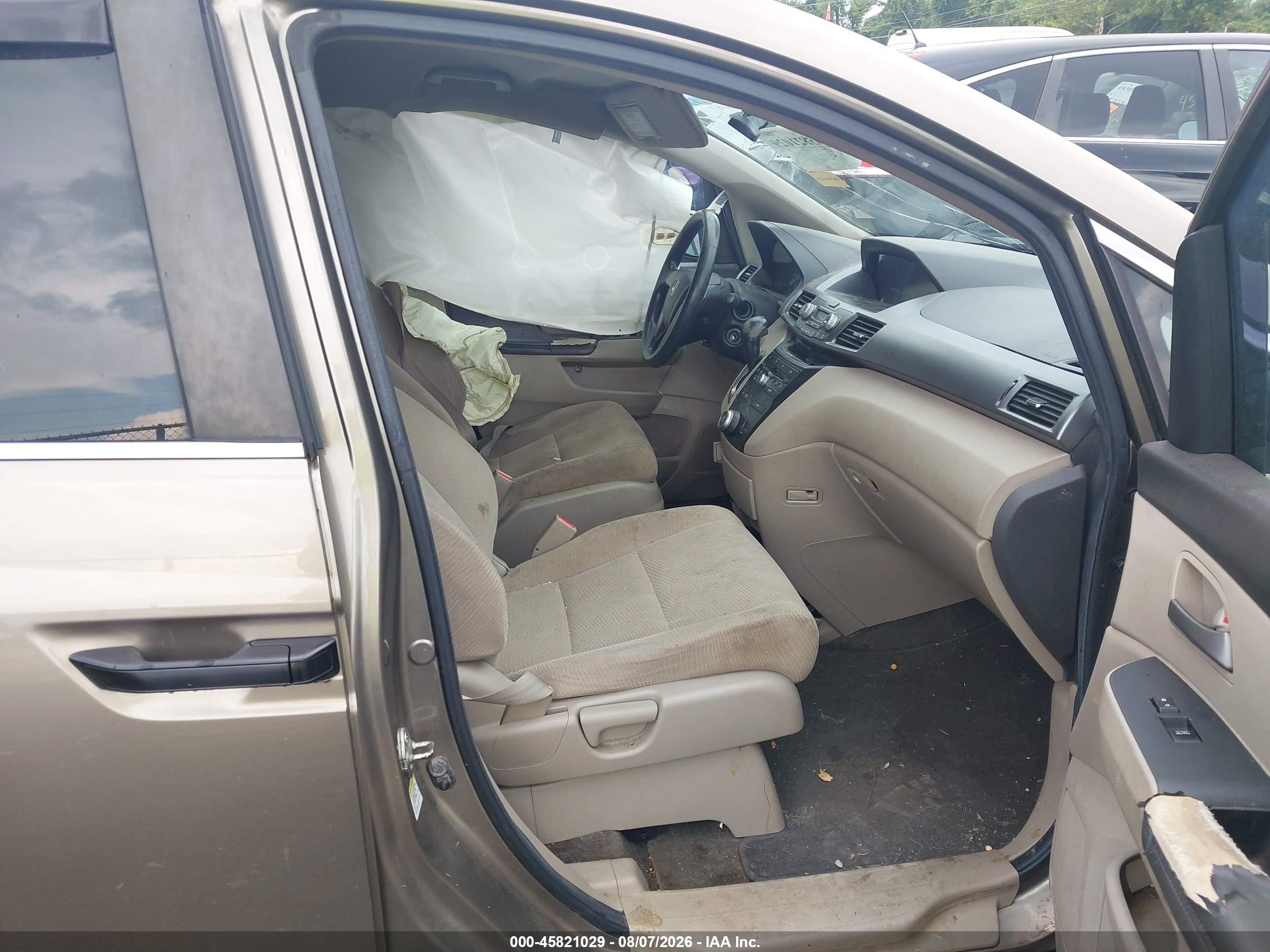 2012 Honda Odyssey Lx Tan vin: 5FNRL5H23CB061205