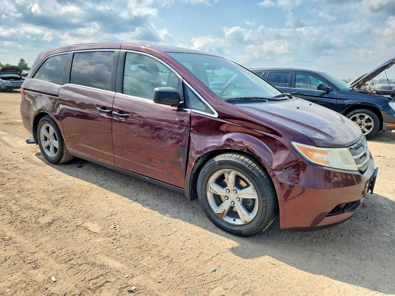 2013 Honda Odyssey Lx Maroon vin: 5FNRL5H23DB005587