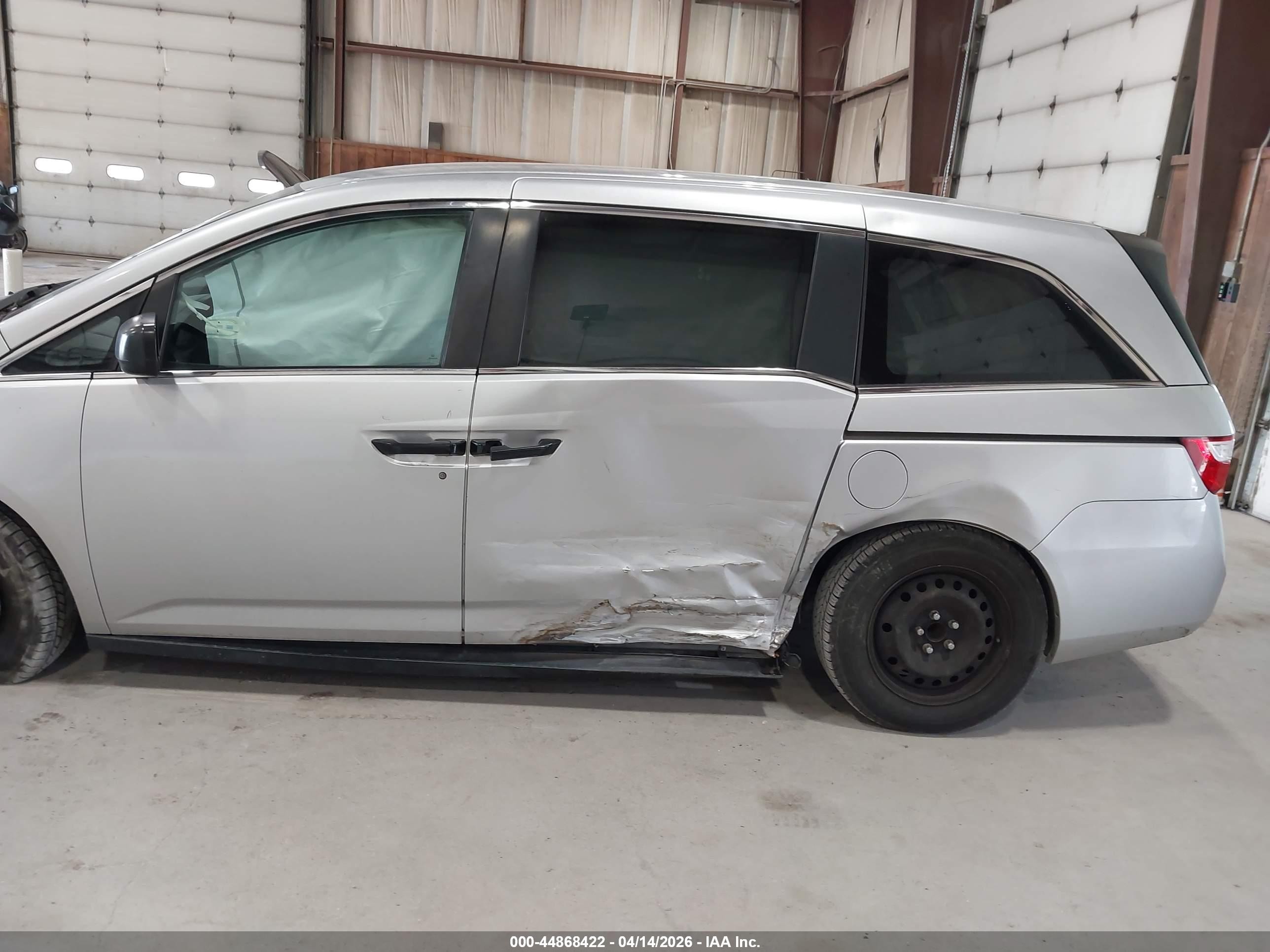2013 Honda Odyssey Lx Gray vin: 5FNRL5H23DB074960