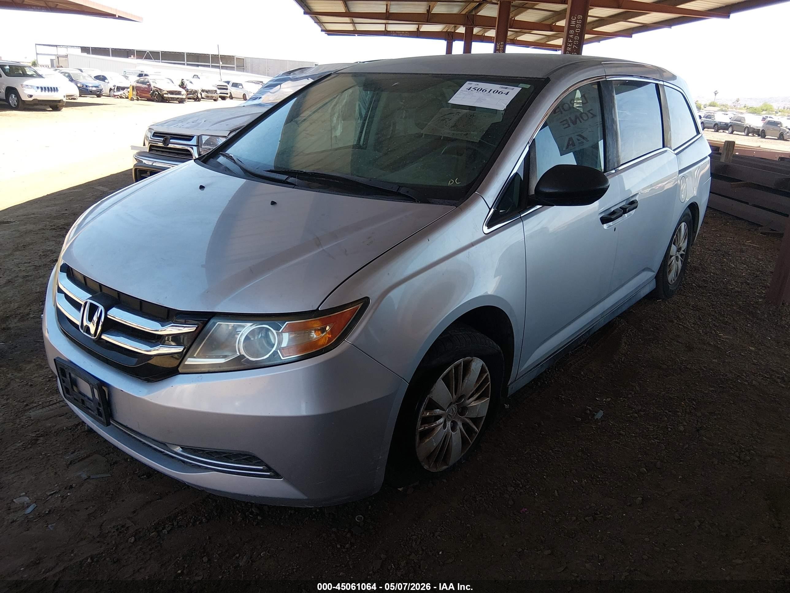 2014 Honda Odyssey Lx Silver vin: 5FNRL5H23EB023296