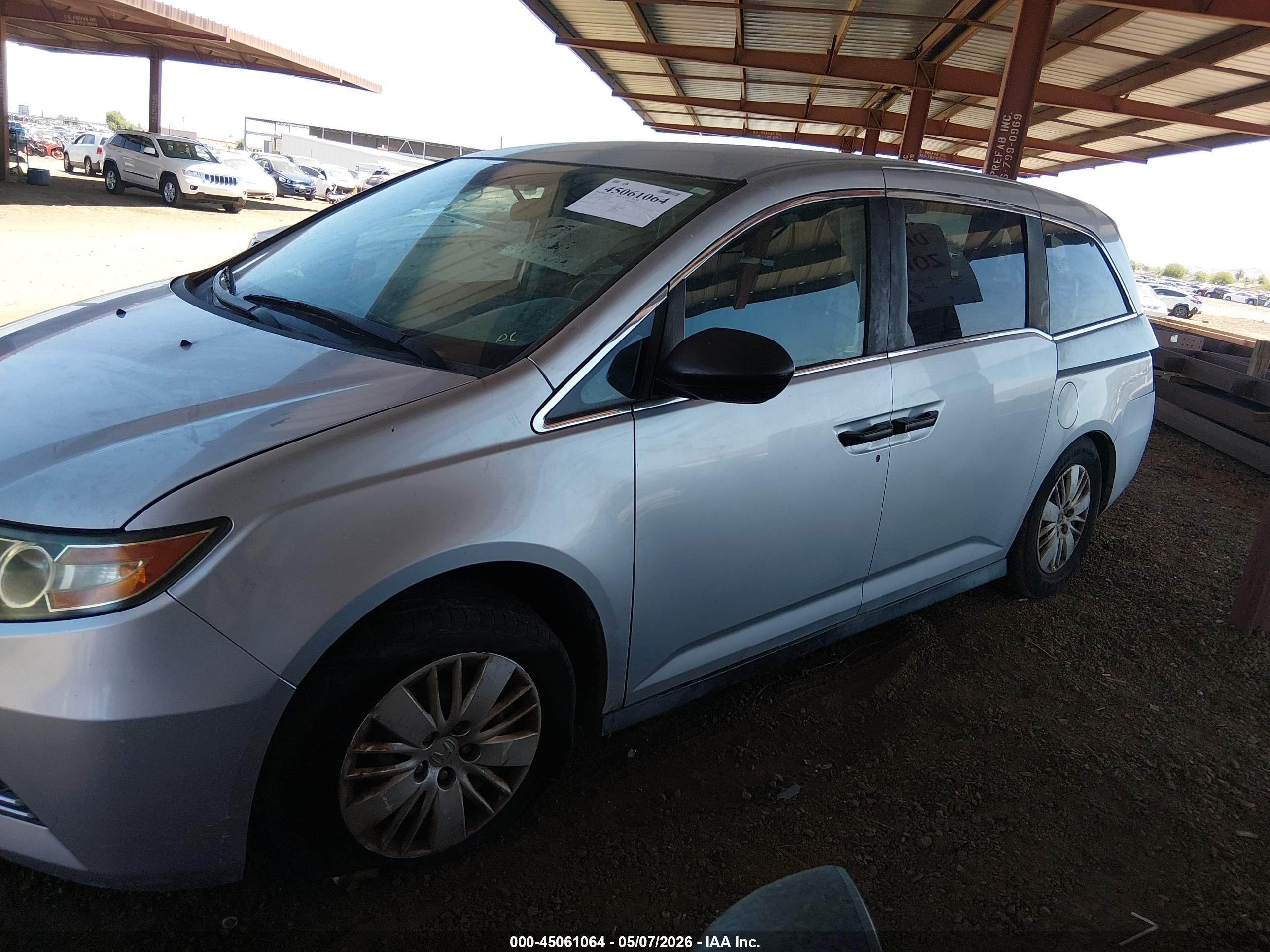 2014 Honda Odyssey Lx Silver vin: 5FNRL5H23EB023296