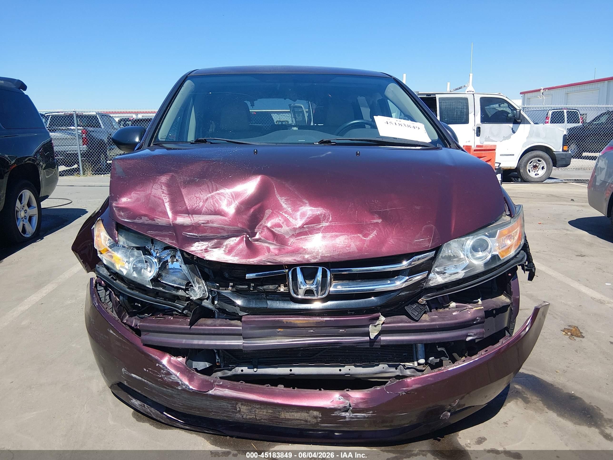 2014 Honda Odyssey Lx Burgundy vin: 5FNRL5H23EB028997