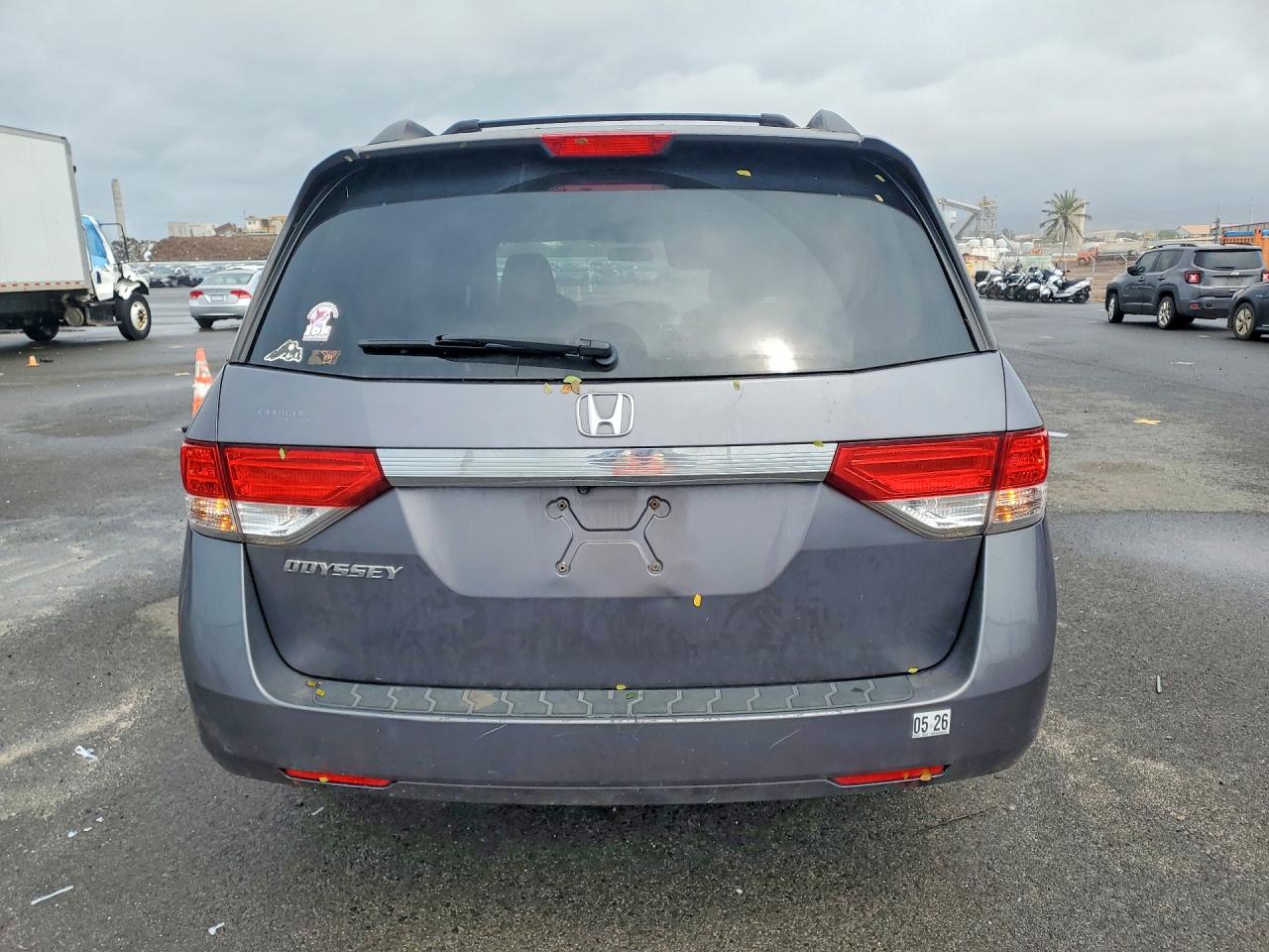 2015 Honda Odyssey Lx Gray vin: 5FNRL5H23FB094418