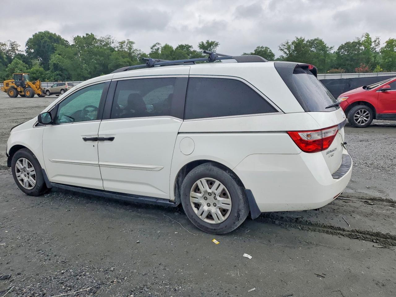 2011 Honda Odyssey Lx White vin: 5FNRL5H24BB017177