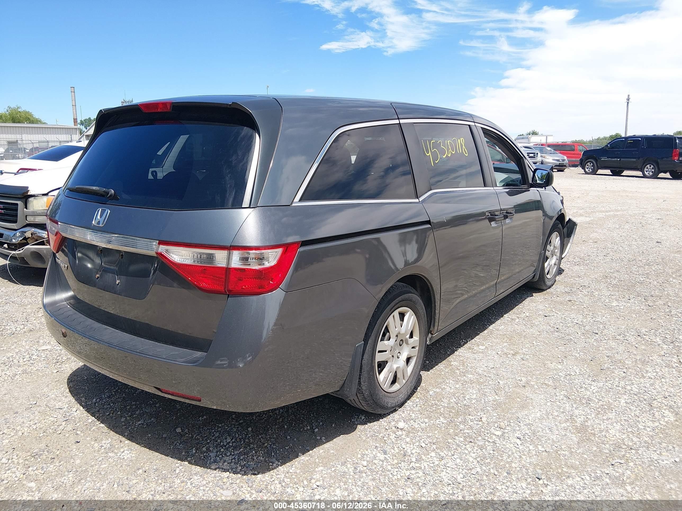 2011 Honda Odyssey Lx Gray vin: 5FNRL5H24BB030236