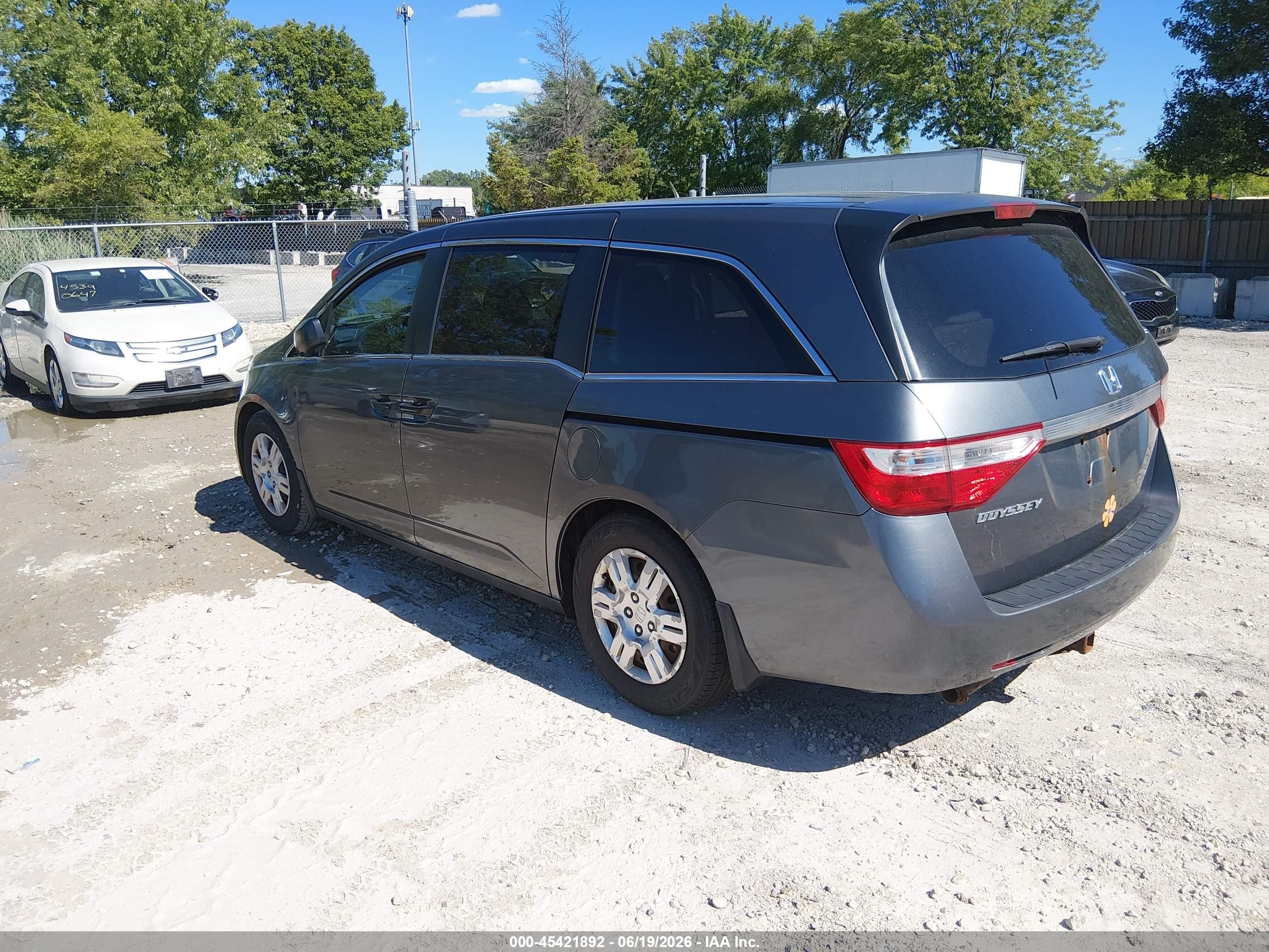 2011 Honda Odyssey Lx Gray vin: 5FNRL5H24BB065178