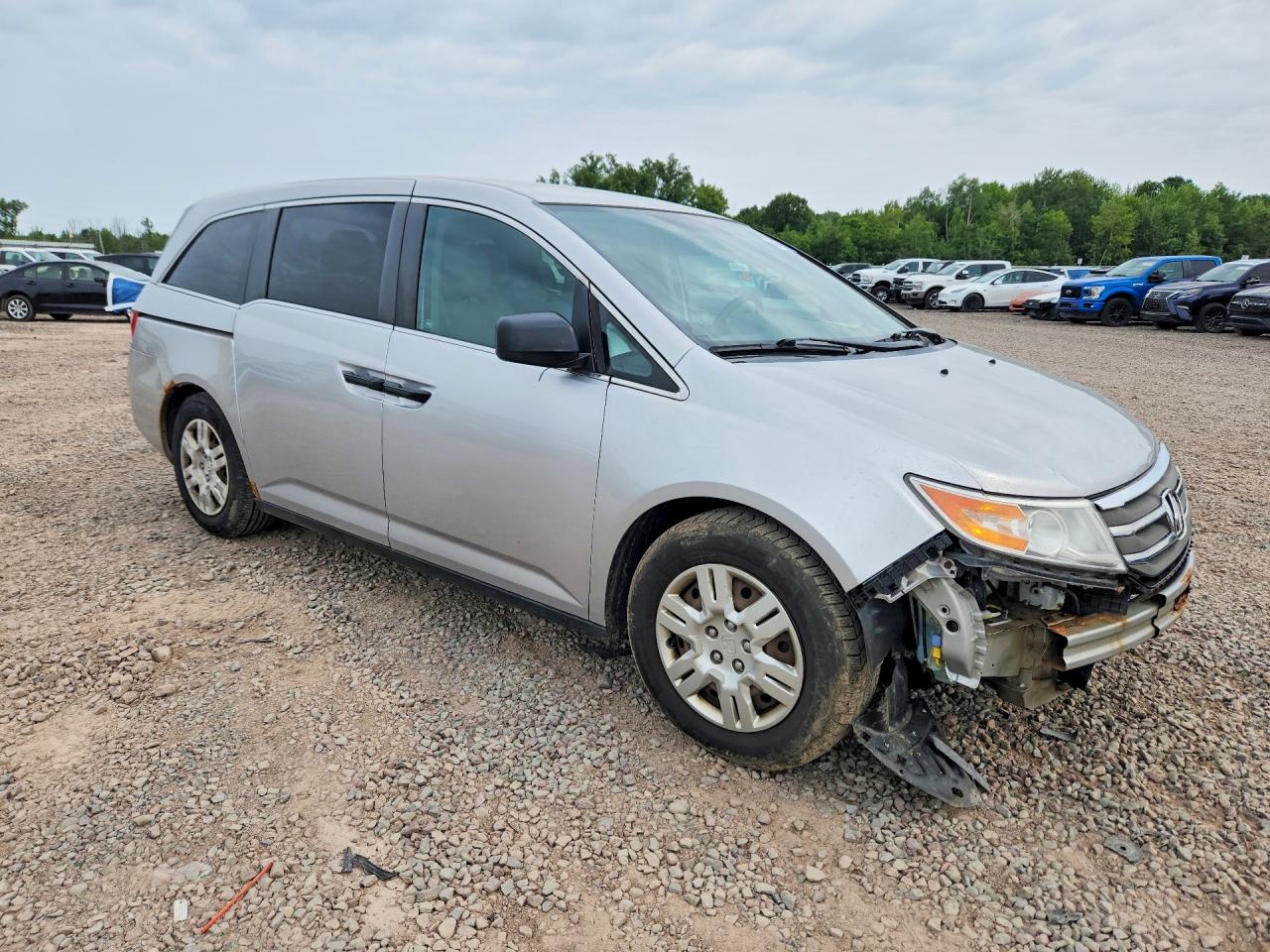 2011 Honda Odyssey Lx Silver vin: 5FNRL5H24BB075967