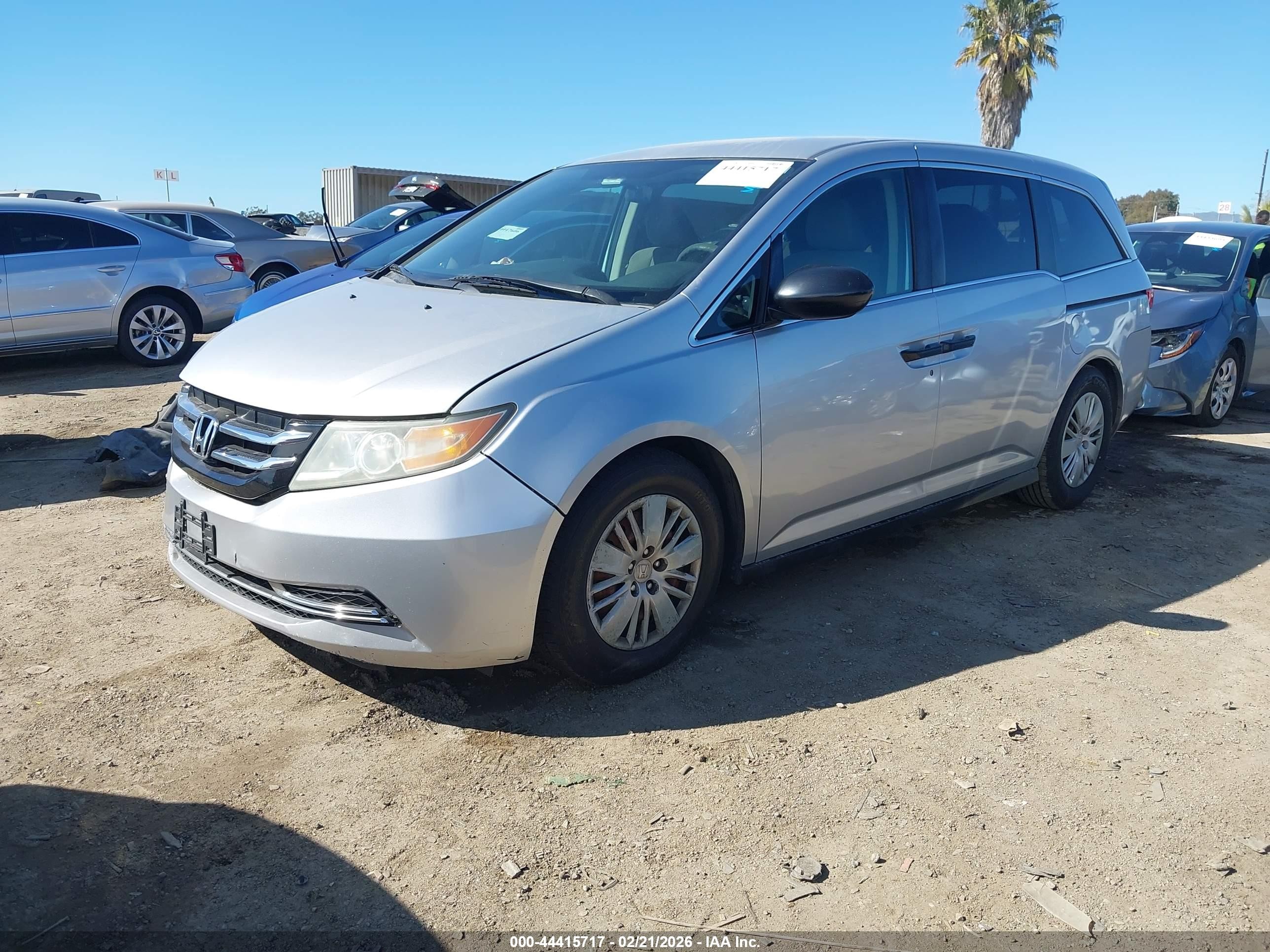 2014 Honda Odyssey Lx Silver vin: 5FNRL5H24EB045999