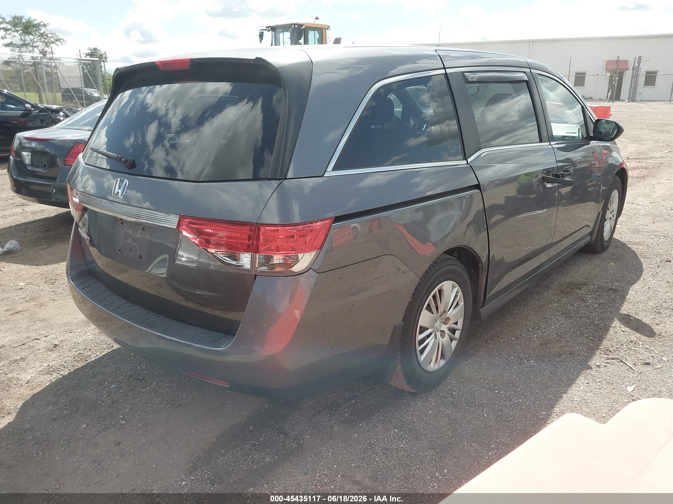 2015 Honda Odyssey Lx Gray vin: 5FNRL5H24FB012051