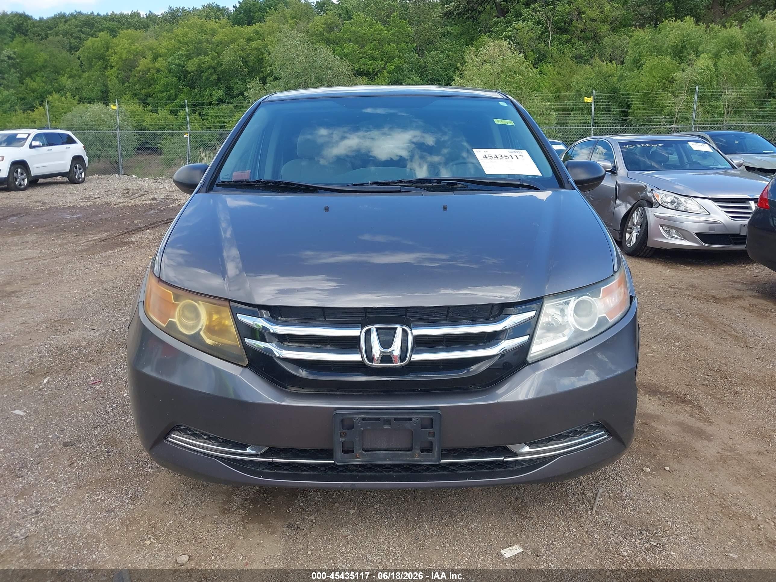 2015 Honda Odyssey Lx Gray vin: 5FNRL5H24FB012051