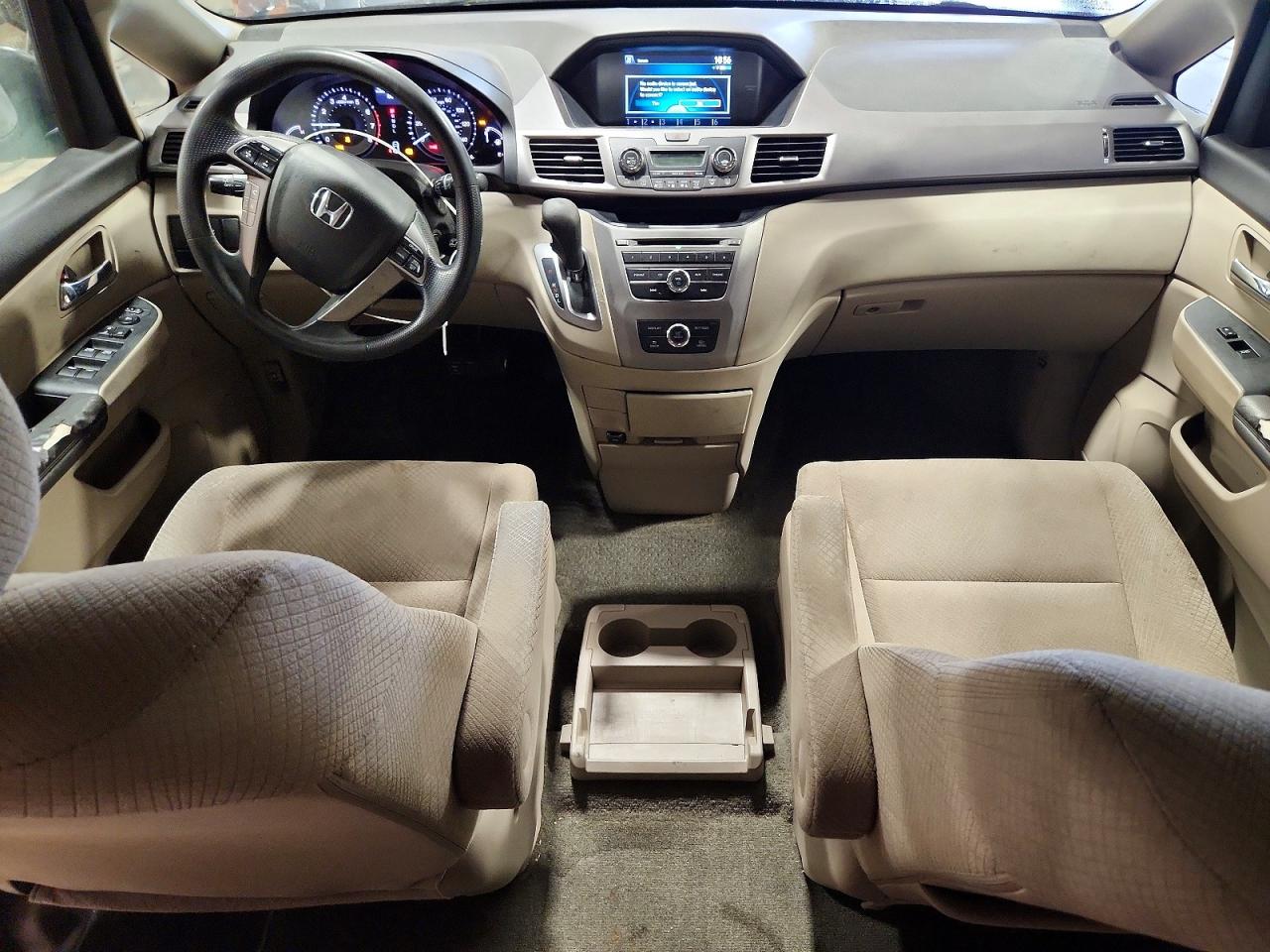 2015 Honda Odyssey Lx Maroon vin: 5FNRL5H24FB016973