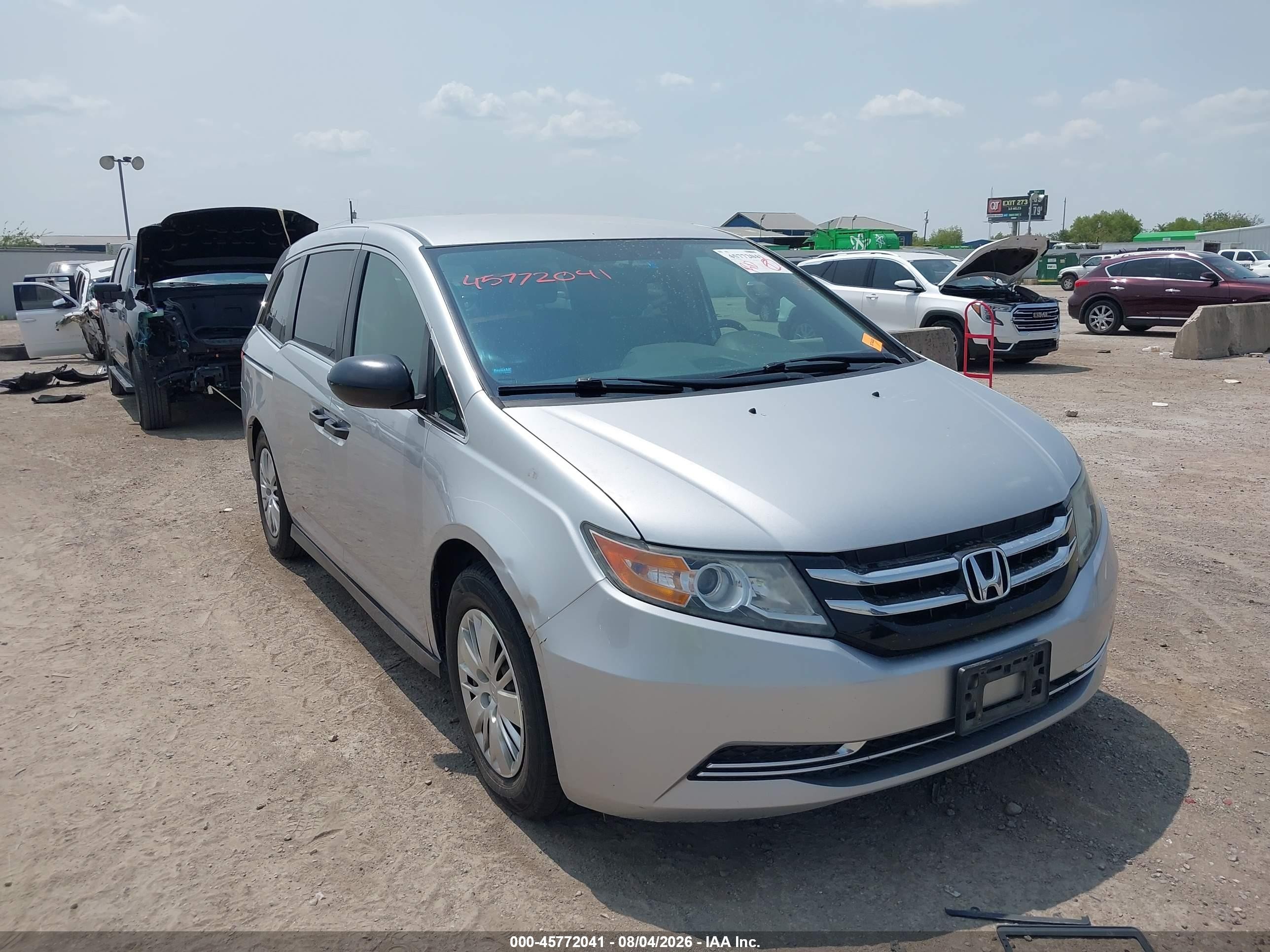 2015 Honda Odyssey Lx Silver vin: 5FNRL5H24FB095447