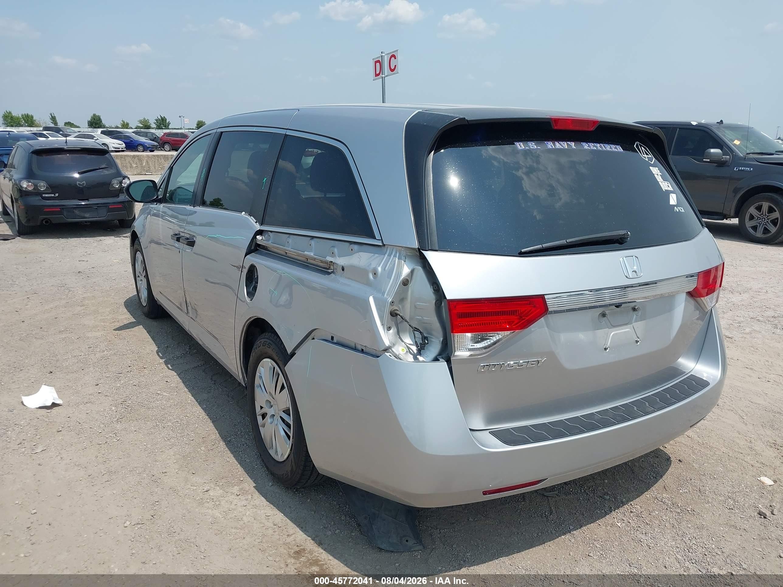 2015 Honda Odyssey Lx Silver vin: 5FNRL5H24FB095447