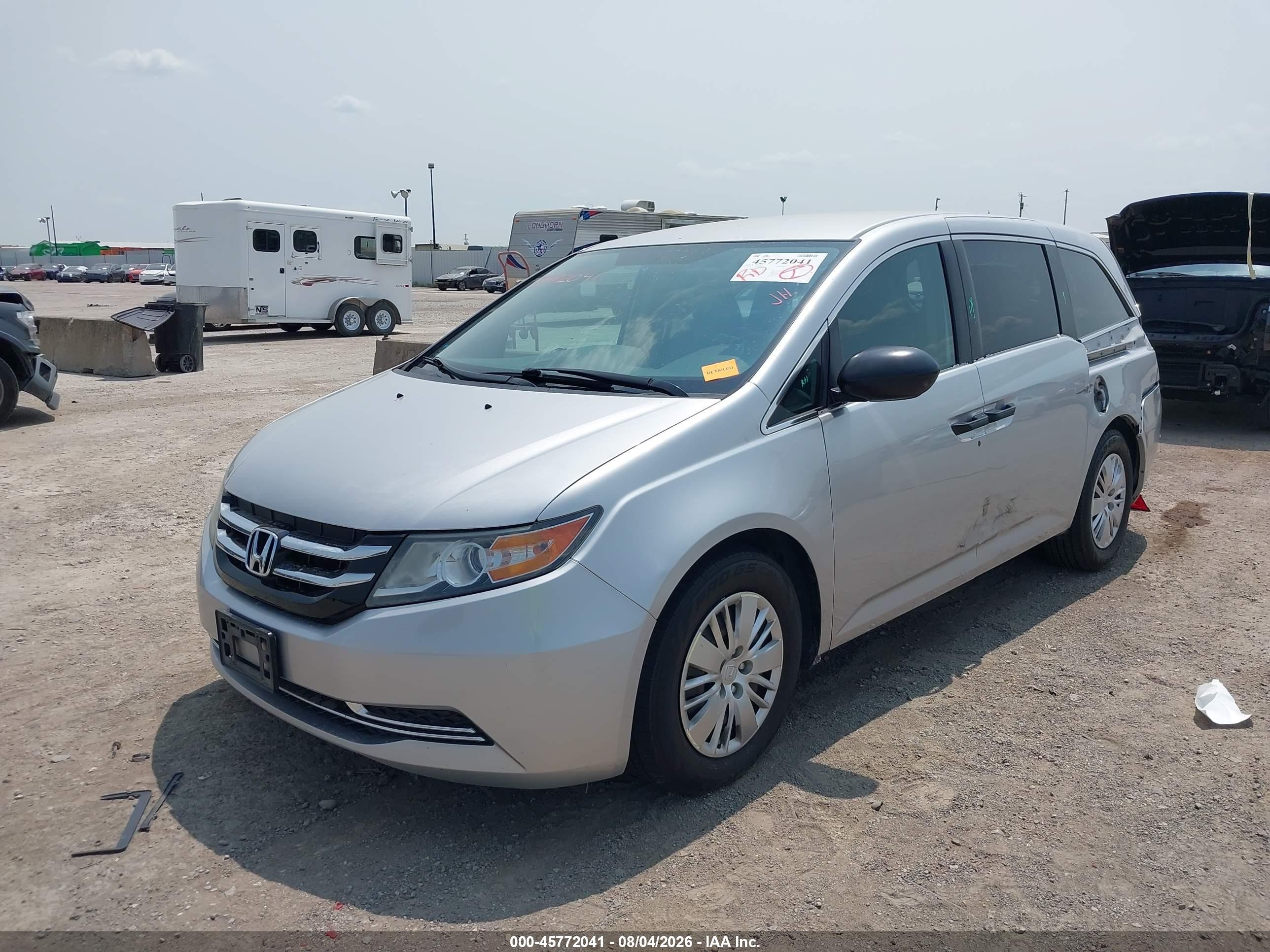 2015 Honda Odyssey Lx Silver vin: 5FNRL5H24FB095447