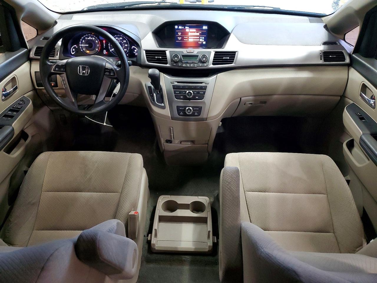 2015 Honda Odyssey Lx White vin: 5FNRL5H24FB111078