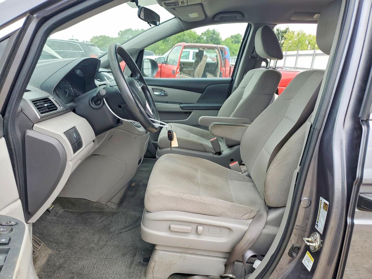 2015 Honda Odyssey Lx Gray vin: 5FNRL5H24FB130438