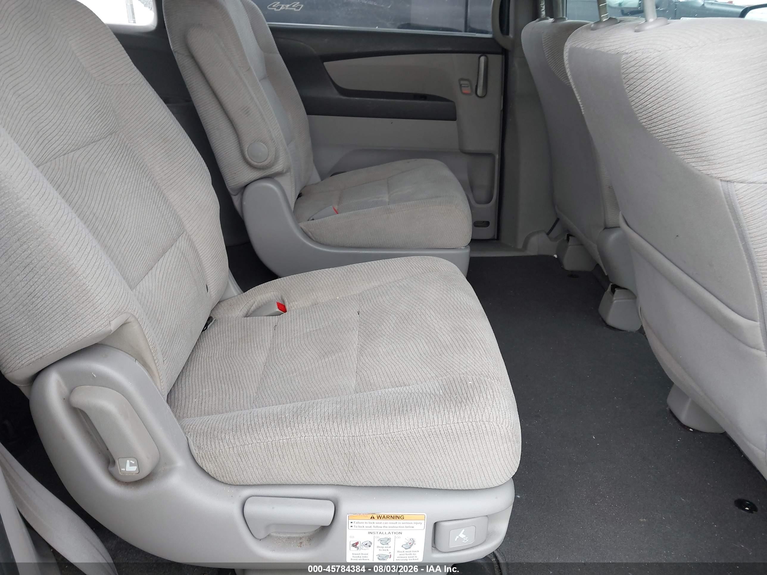 2011 Honda Odyssey Lx Gray vin: 5FNRL5H25BB027152