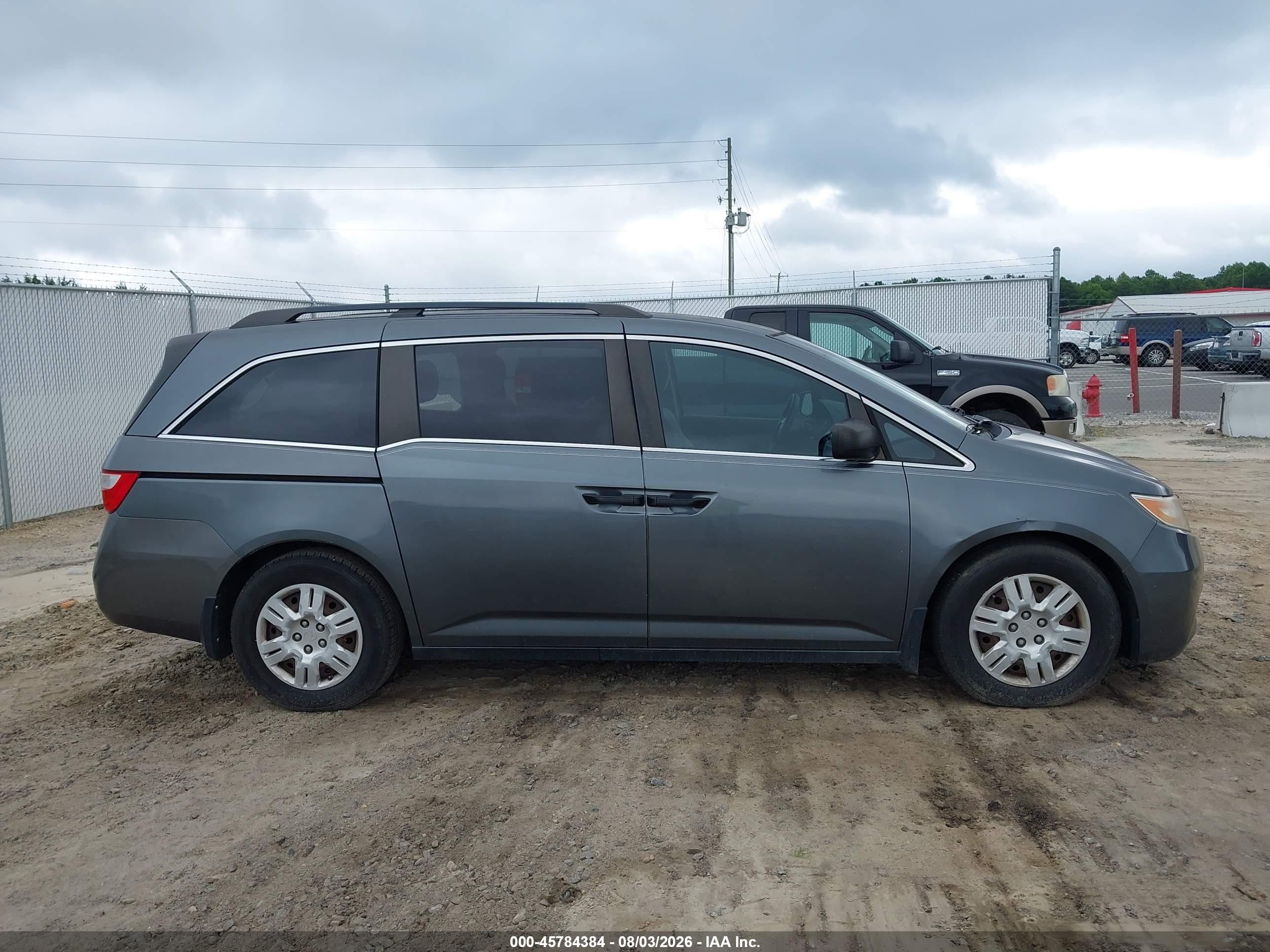 2011 Honda Odyssey Lx Gray vin: 5FNRL5H25BB027152
