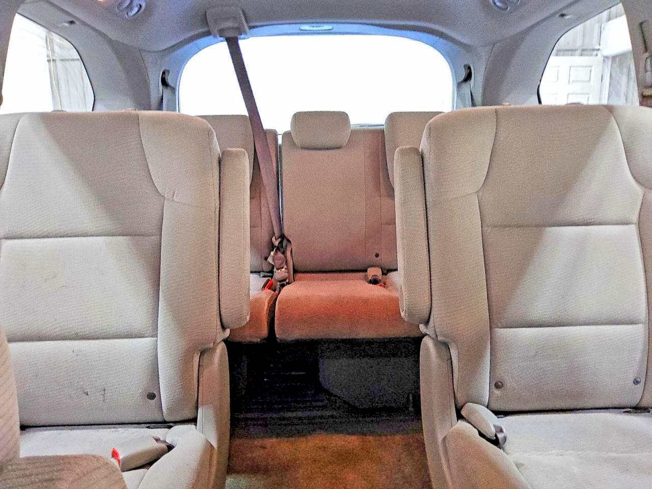 2011 Honda Odyssey Lx Gray vin: 5FNRL5H25BB047787