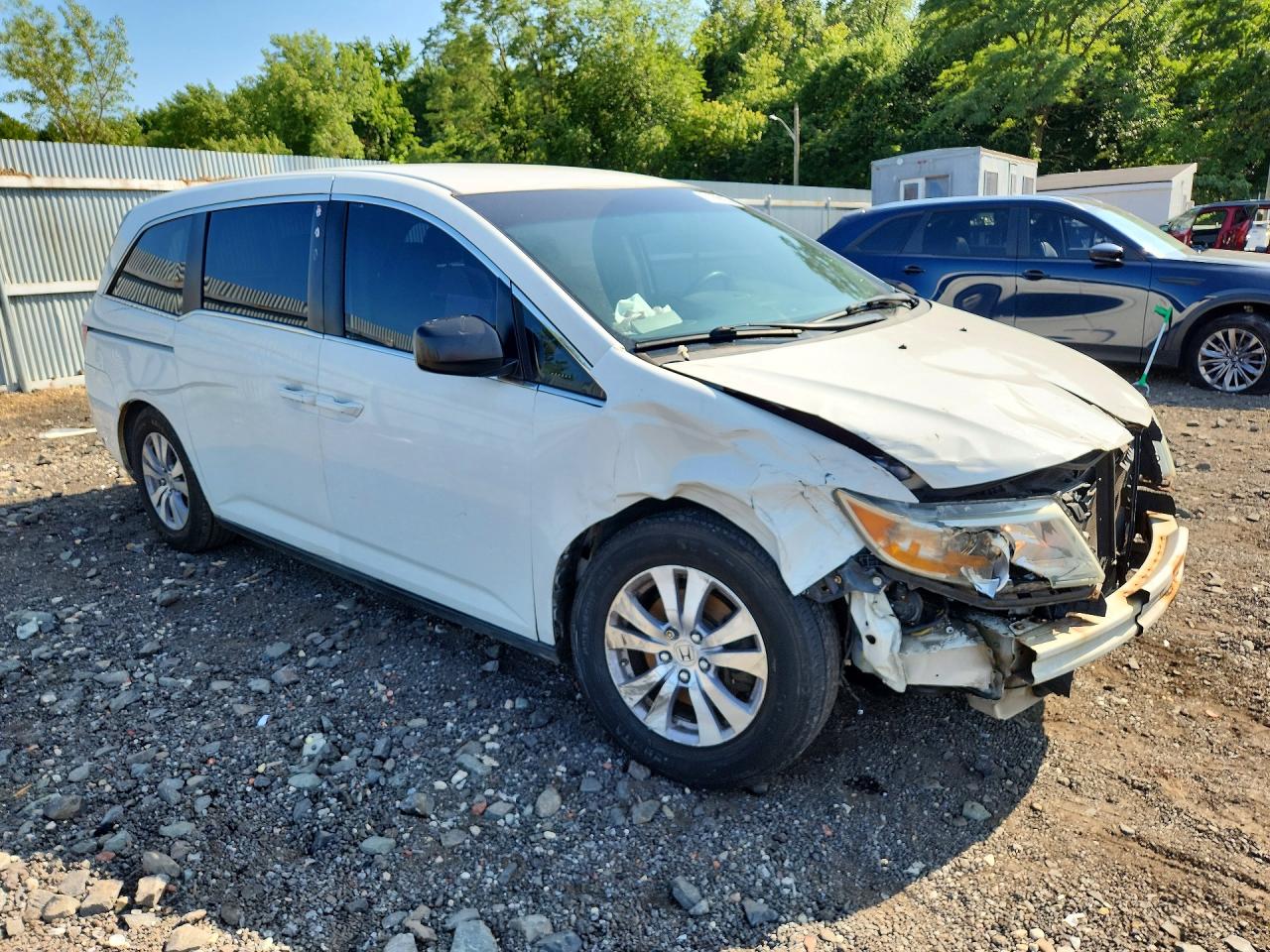 2012 Honda Odyssey Lx White vin: 5FNRL5H25CB096358