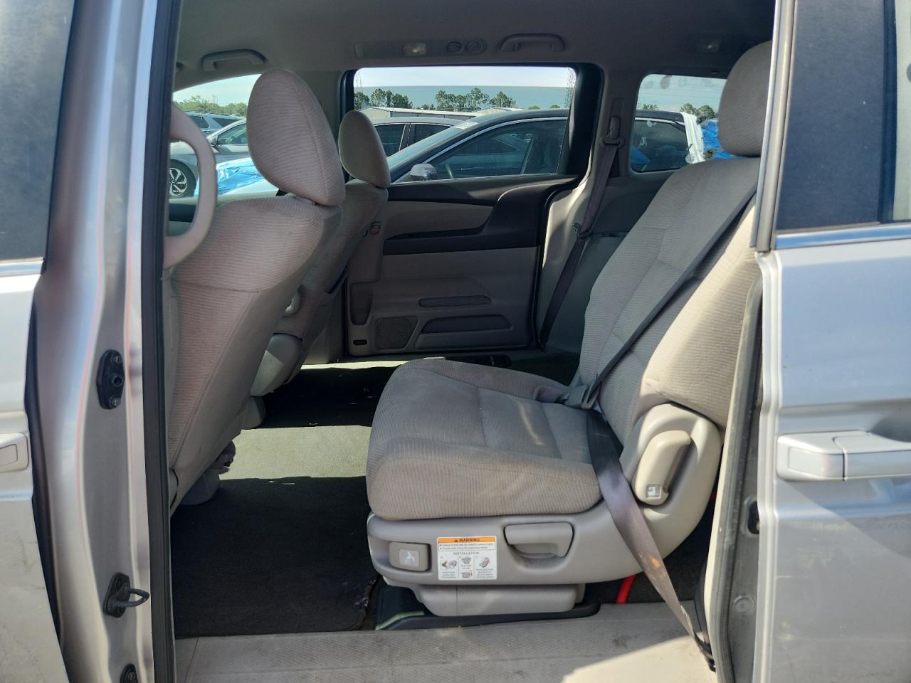 2013 Honda Odyssey Lx Silver vin: 5FNRL5H25DB034170