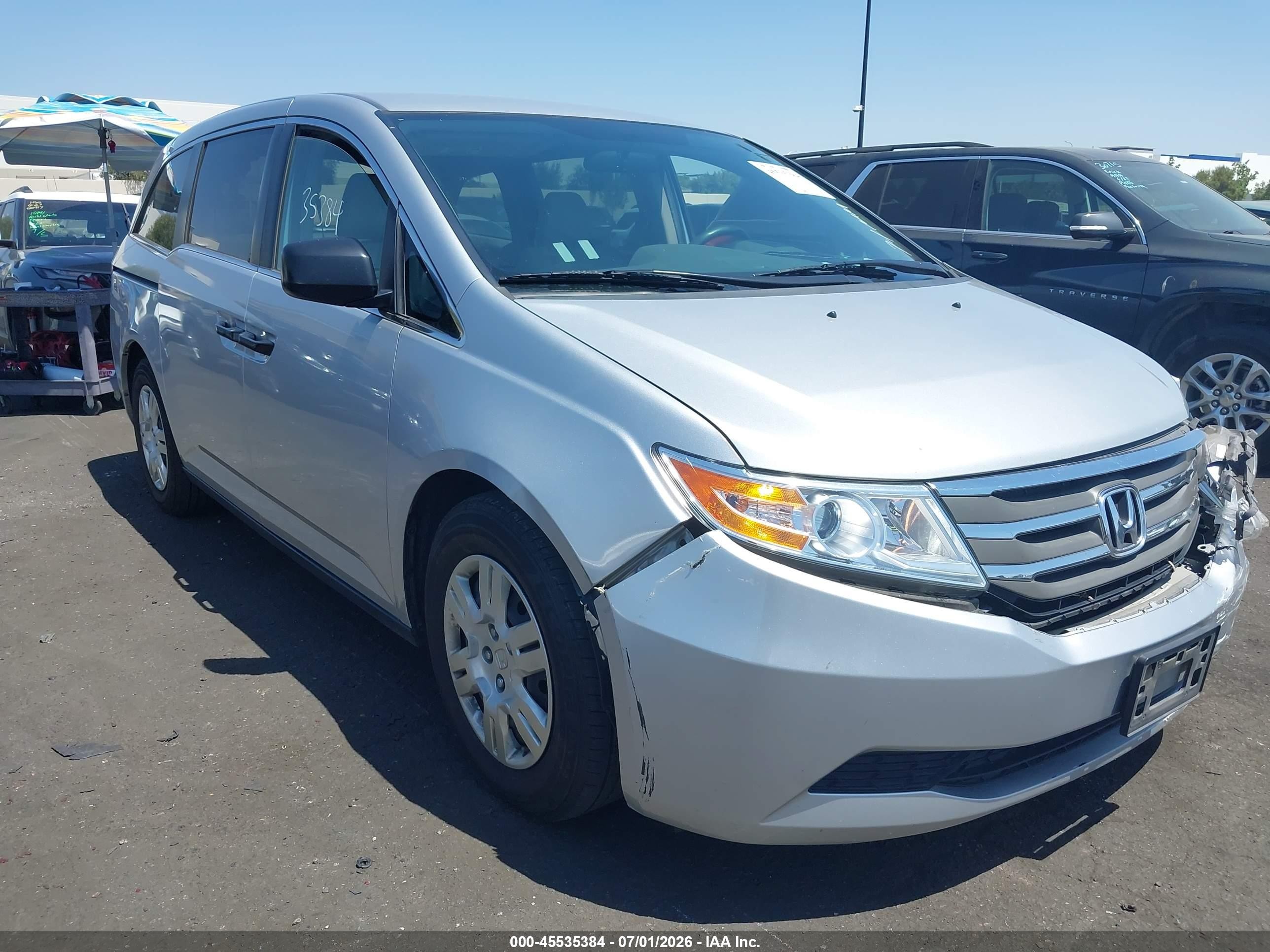 2013 Honda Odyssey Lx Silver vin: 5FNRL5H25DB062793
