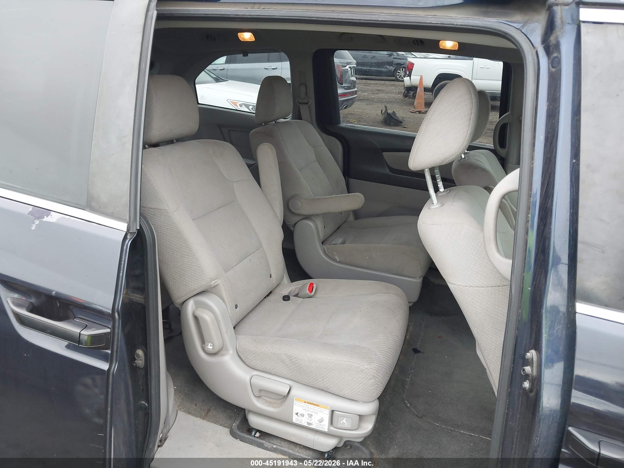 2014 Honda Odyssey Lx Blue vin: 5FNRL5H25EB013059