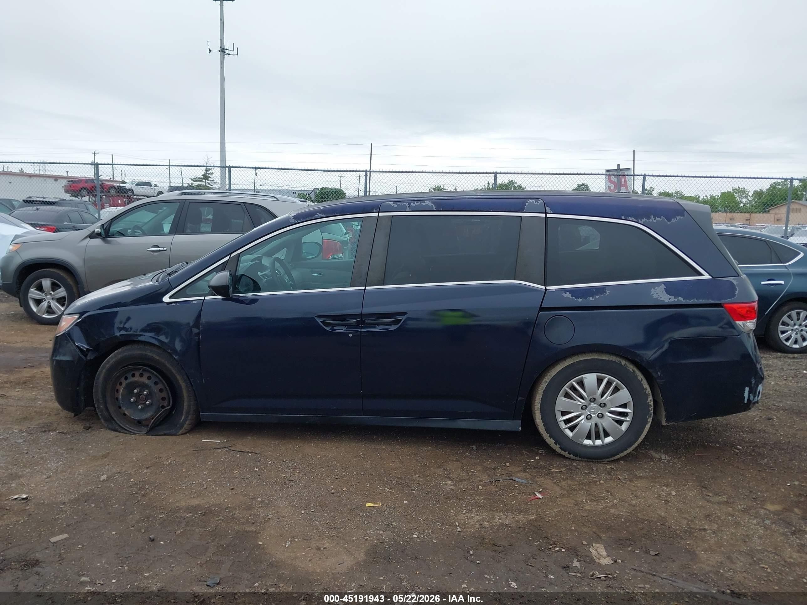 2014 Honda Odyssey Lx Blue vin: 5FNRL5H25EB013059
