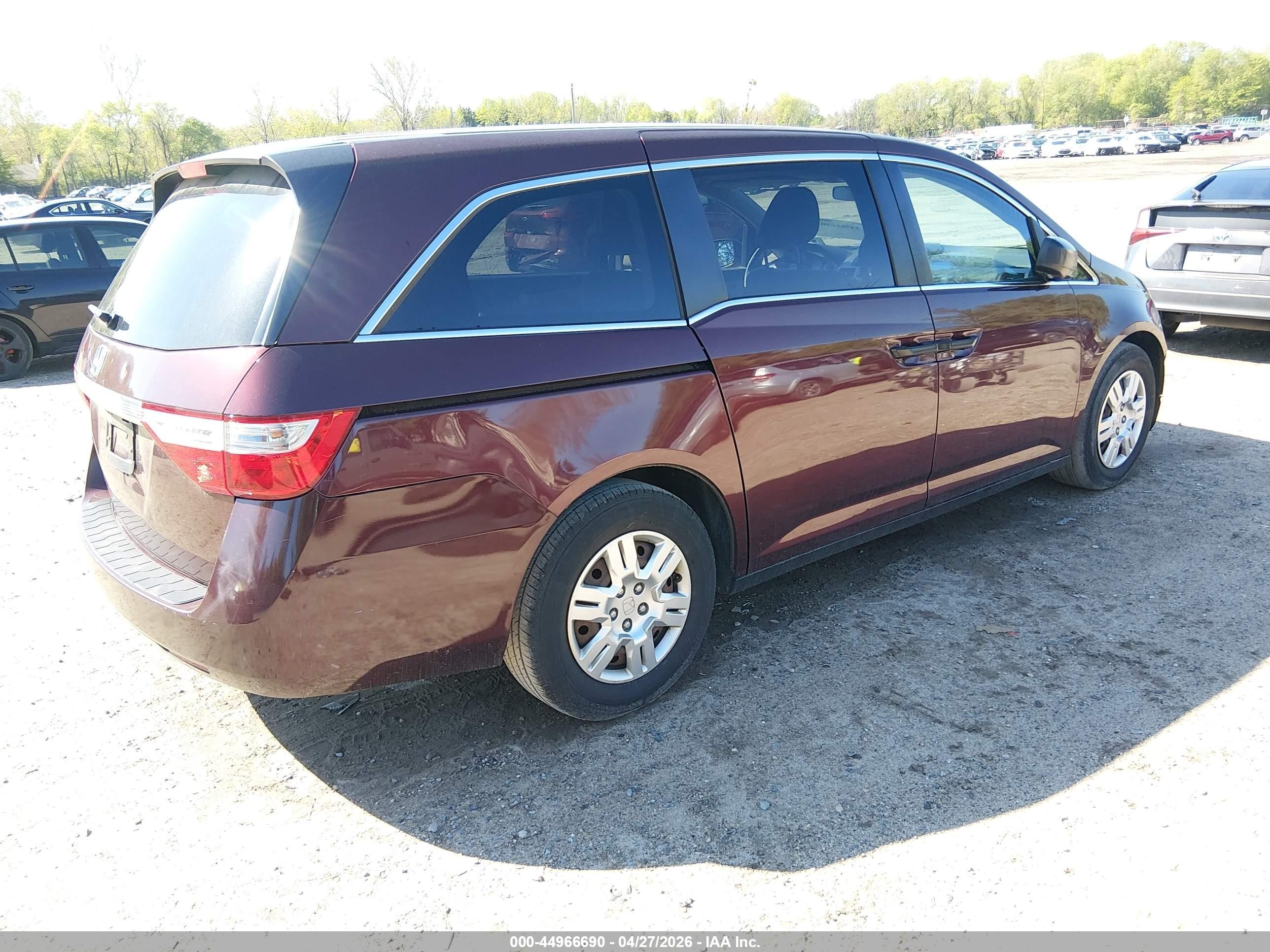 2012 Honda Odyssey Lx Maroon vin: 5FNRL5H26CB042745