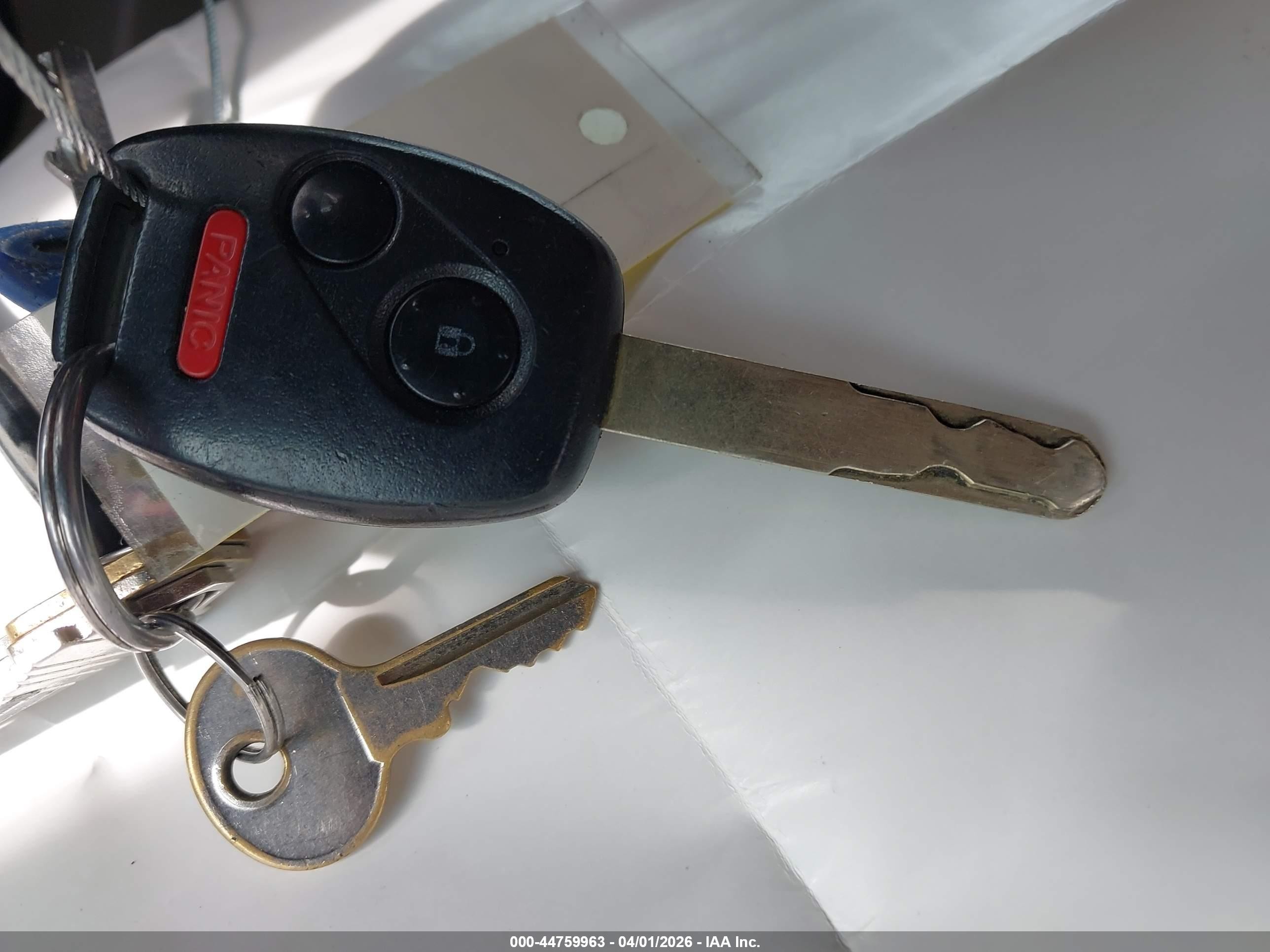 2012 Honda Odyssey Lx Silver vin: 5FNRL5H26CB103401