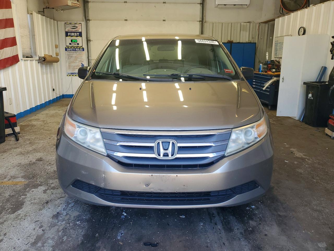 2012 Honda Odyssey Lx Tan vin: 5FNRL5H26CB144949