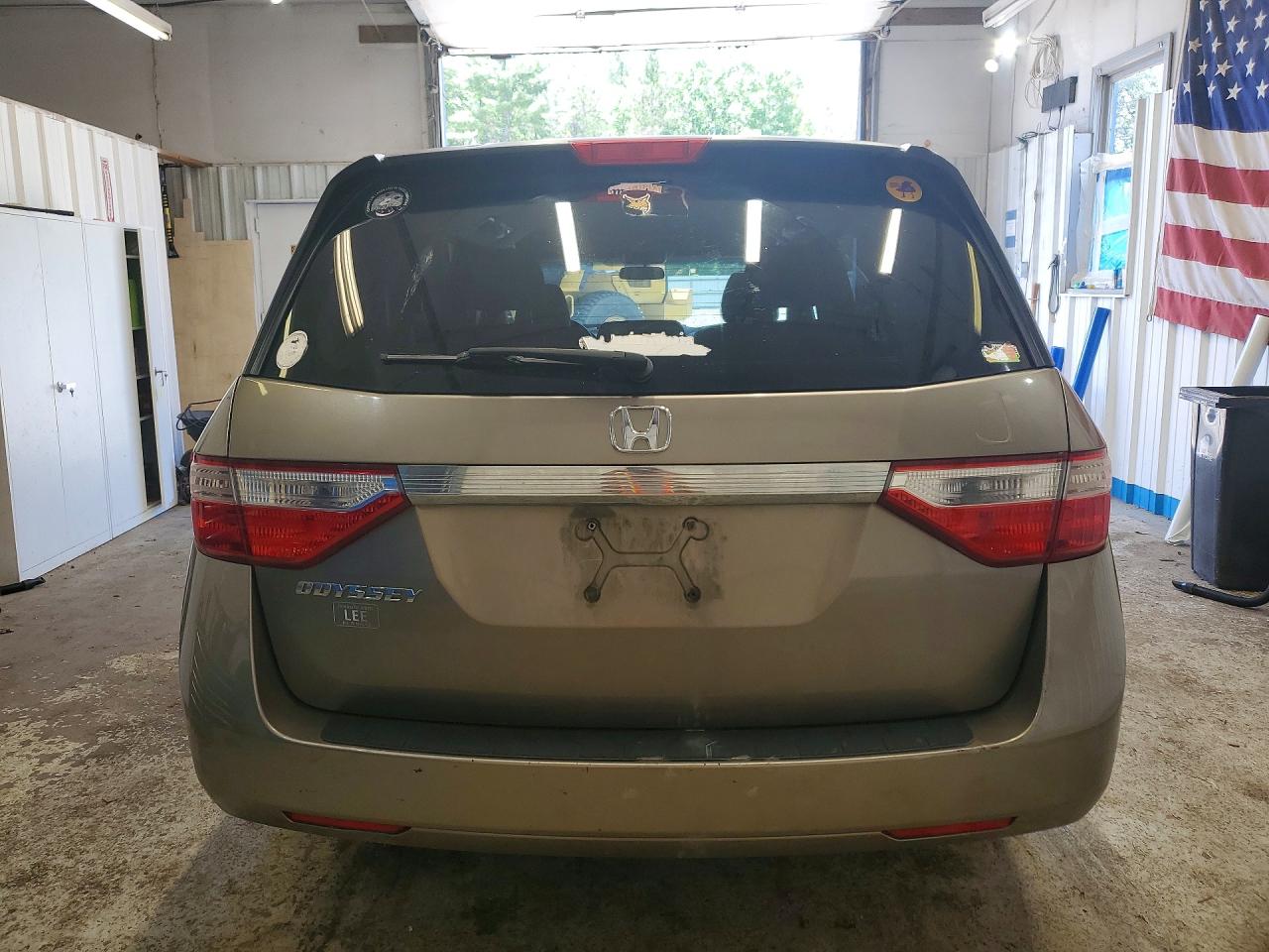 2012 Honda Odyssey Lx Tan vin: 5FNRL5H26CB144949