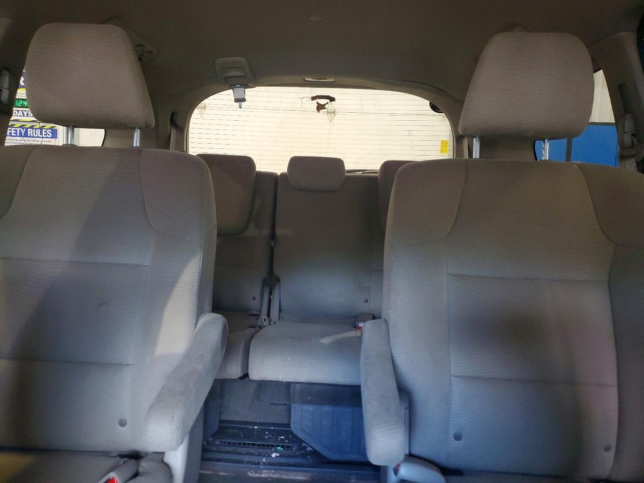 2012 Honda Odyssey Lx Tan vin: 5FNRL5H26CB144949