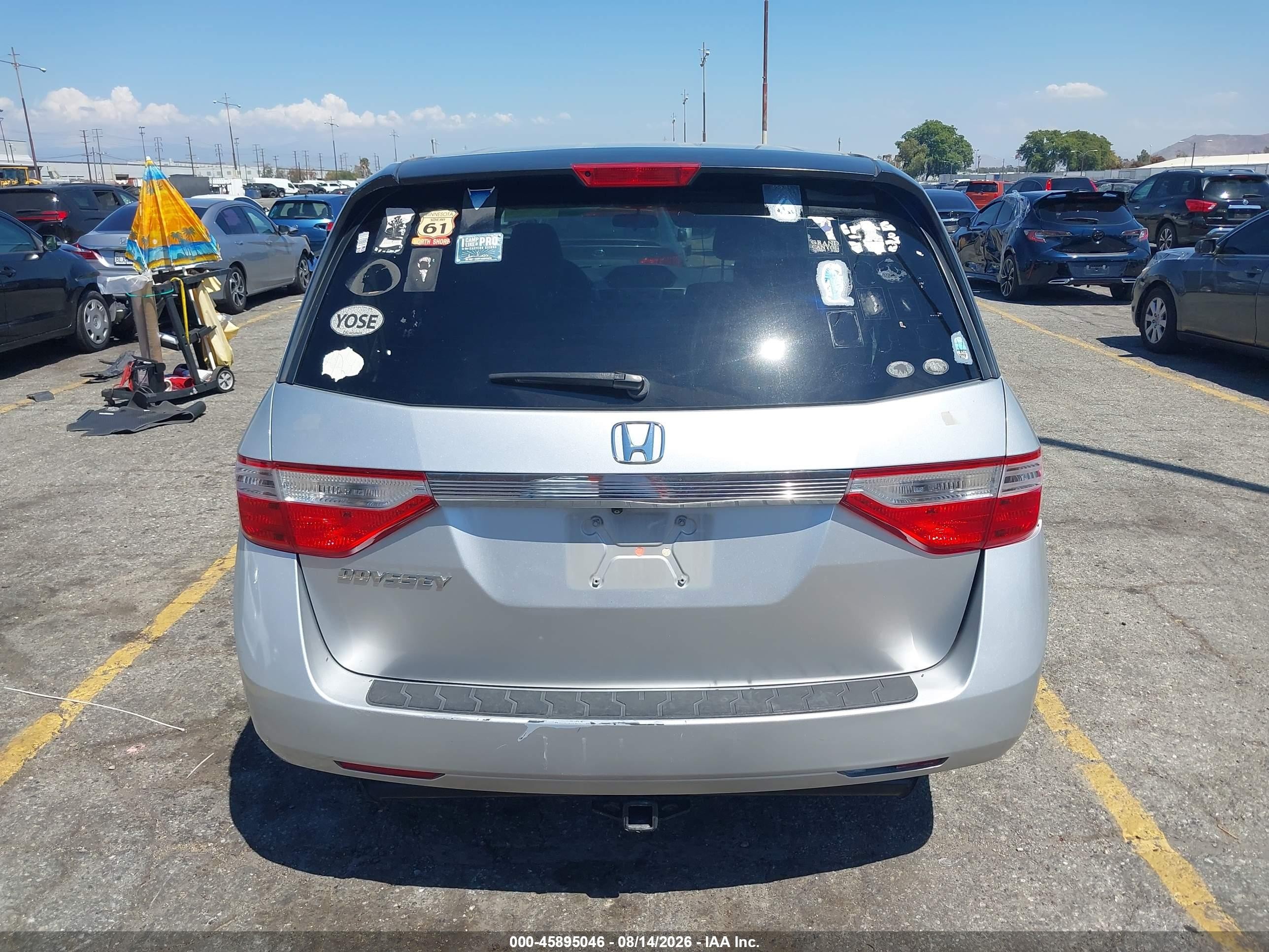 2013 Honda Odyssey Lx Silver vin: 5FNRL5H26DB065105