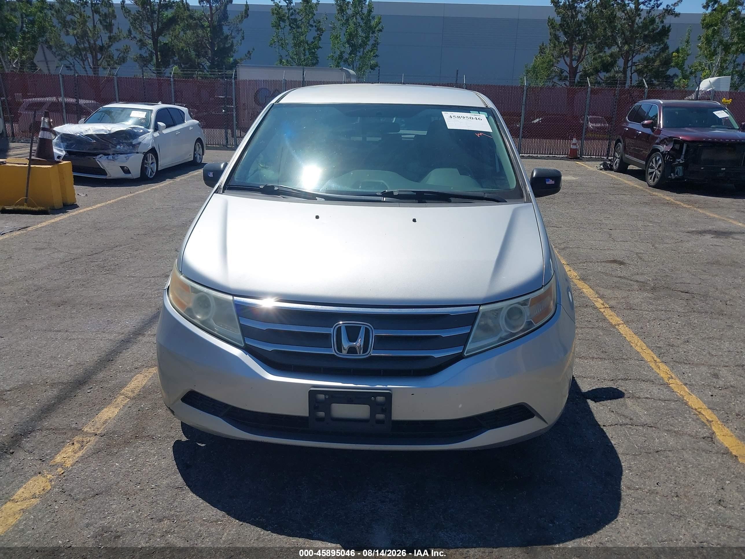 2013 Honda Odyssey Lx Silver vin: 5FNRL5H26DB065105