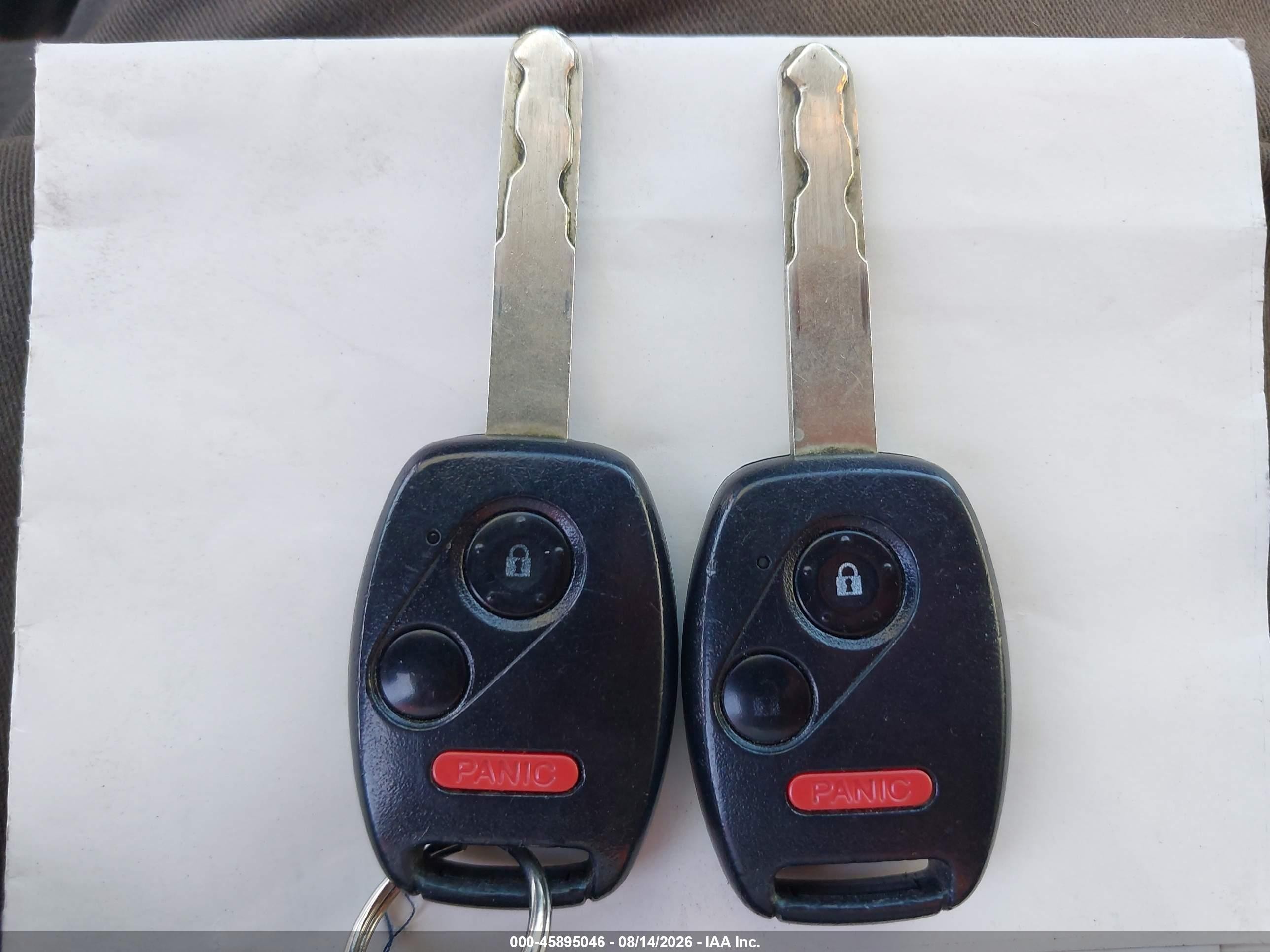 2013 Honda Odyssey Lx Silver vin: 5FNRL5H26DB065105