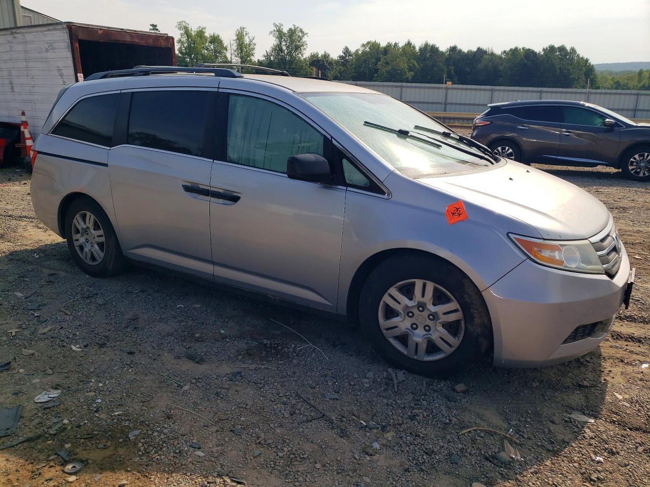 2013 Honda Odyssey Lx Silver vin: 5FNRL5H26DB084284