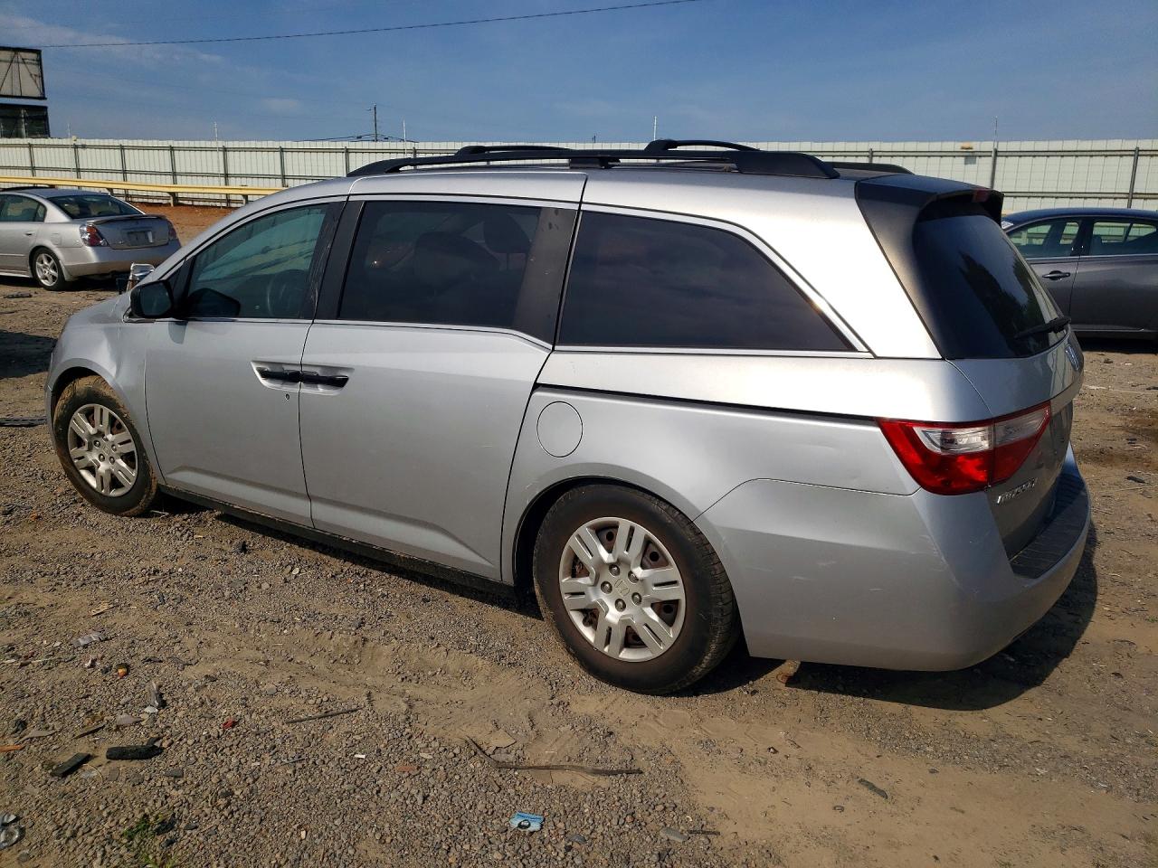 2013 Honda Odyssey Lx Silver vin: 5FNRL5H26DB084284
