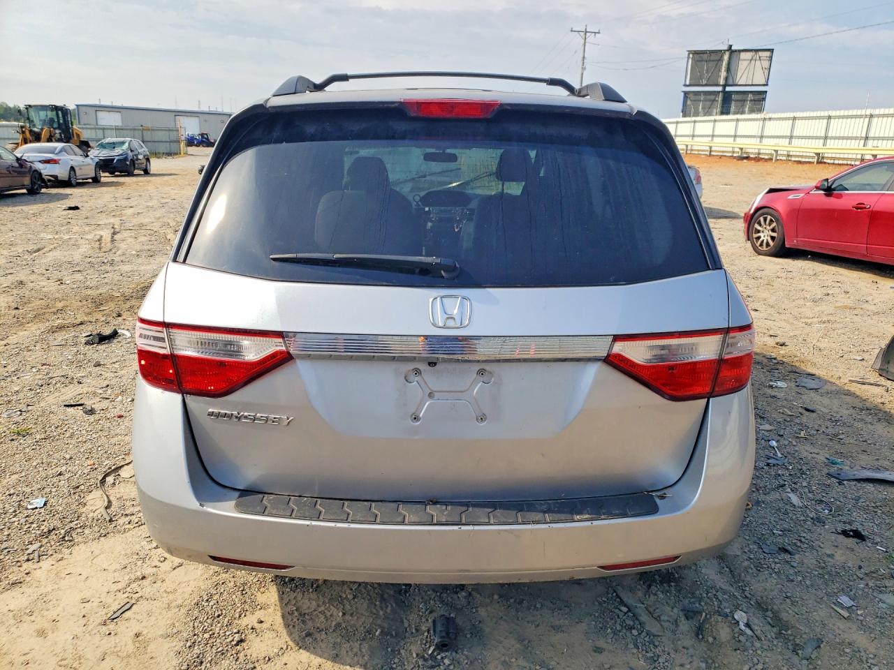 2013 Honda Odyssey Lx Silver vin: 5FNRL5H26DB084284