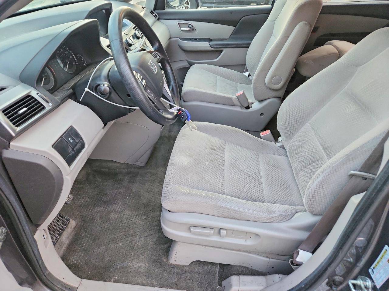 2014 Honda Odyssey Lx Gray vin: 5FNRL5H26EB011191