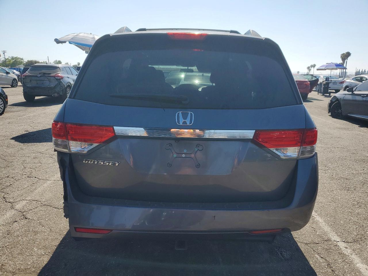 2014 Honda Odyssey Lx Gray vin: 5FNRL5H26EB014477
