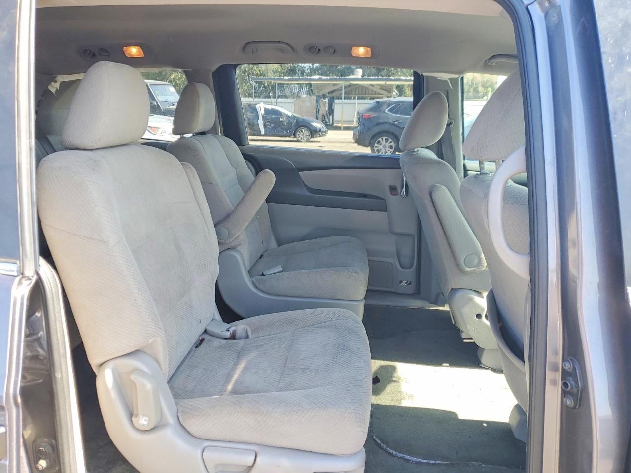 2014 Honda Odyssey Lx Gray vin: 5FNRL5H26EB014477