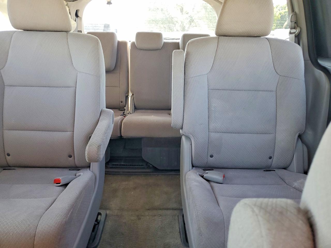 2014 Honda Odyssey Lx Gray vin: 5FNRL5H26EB122954