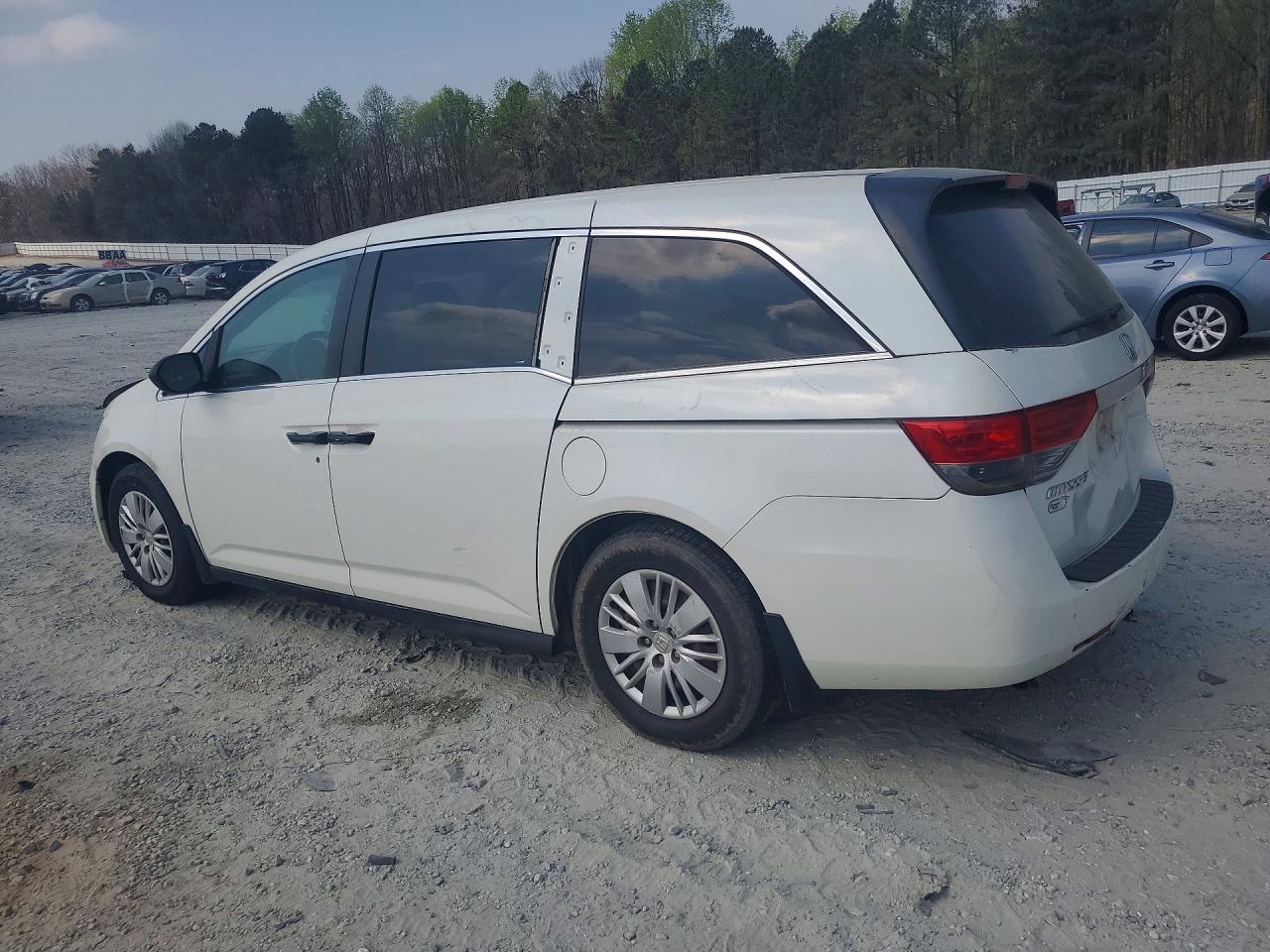 2015 Honda Odyssey Lx White vin: 5FNRL5H26FB129954