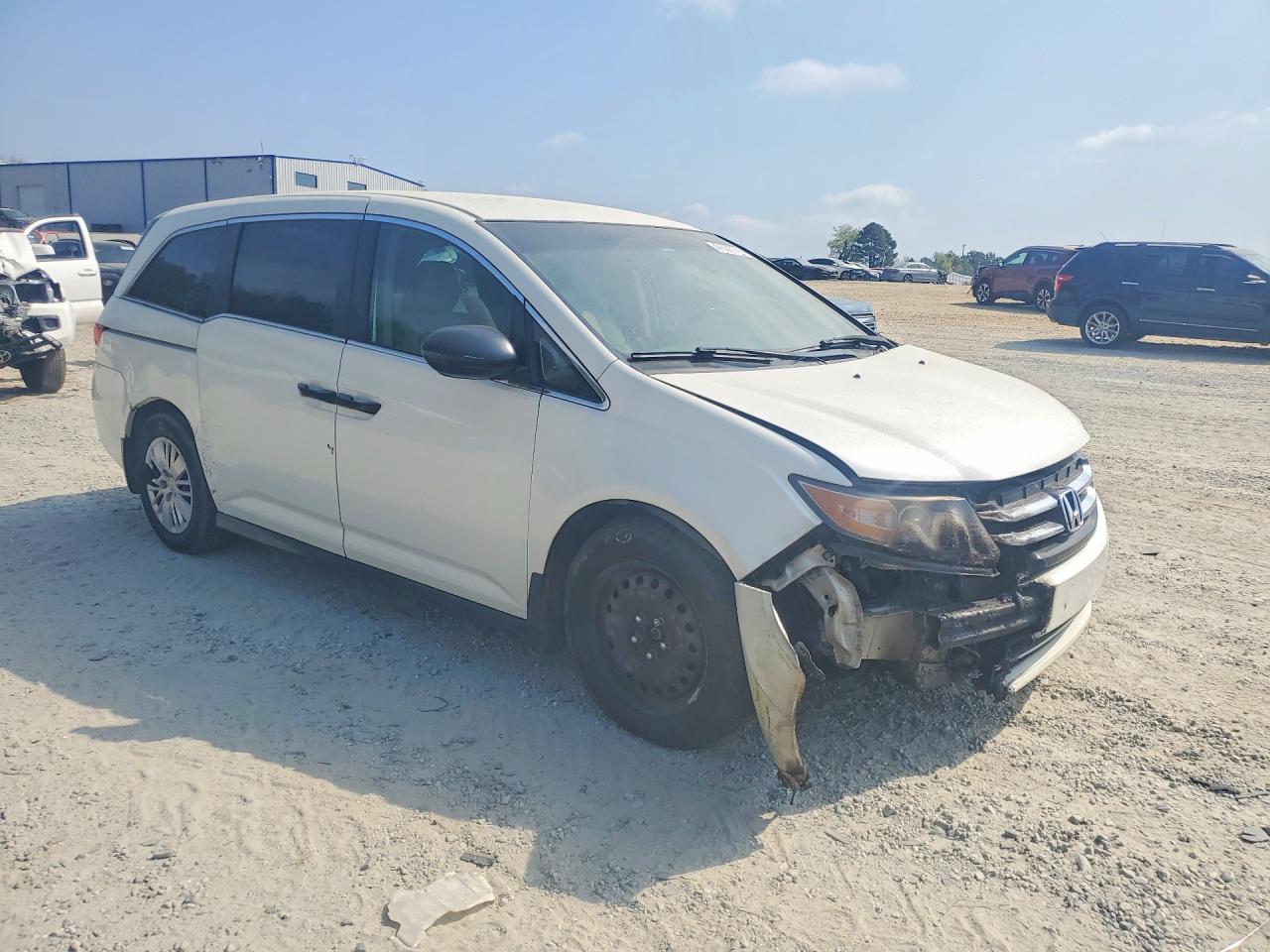 2015 Honda Odyssey Lx White vin: 5FNRL5H26FB129954