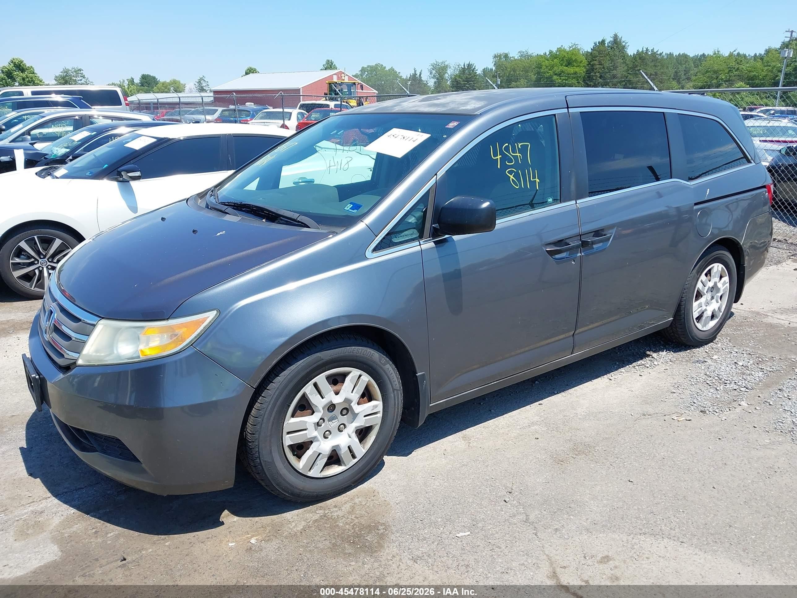 2011 Honda Odyssey Lx Gray vin: 5FNRL5H27BB024852