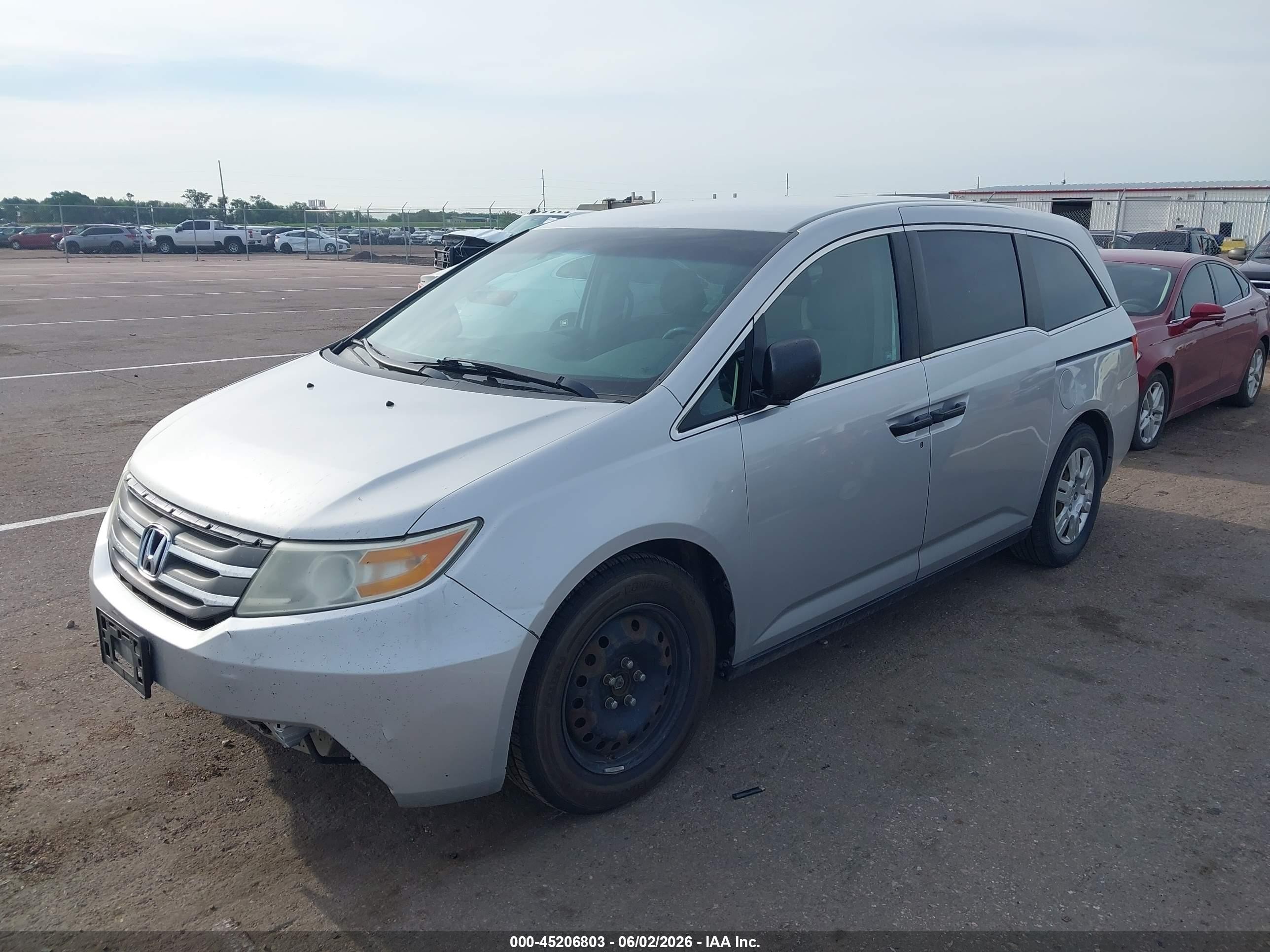 2012 Honda Odyssey Lx Silver vin: 5FNRL5H27CB114875