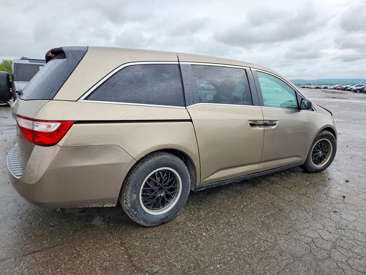 2013 Honda Odyssey Lx Gold vin: 5FNRL5H27DB055148