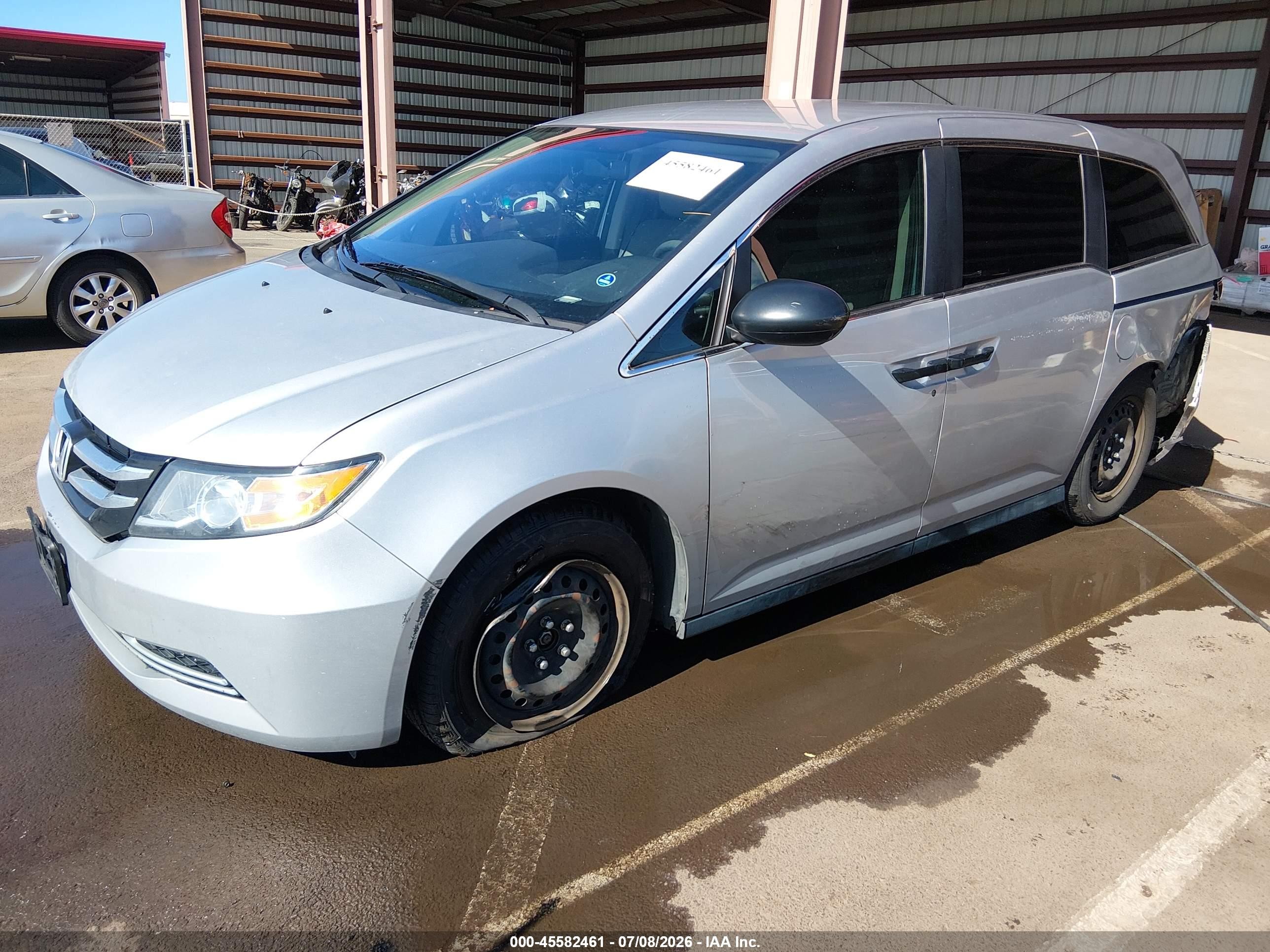2014 Honda Odyssey Lx Silver vin: 5FNRL5H27EB042708