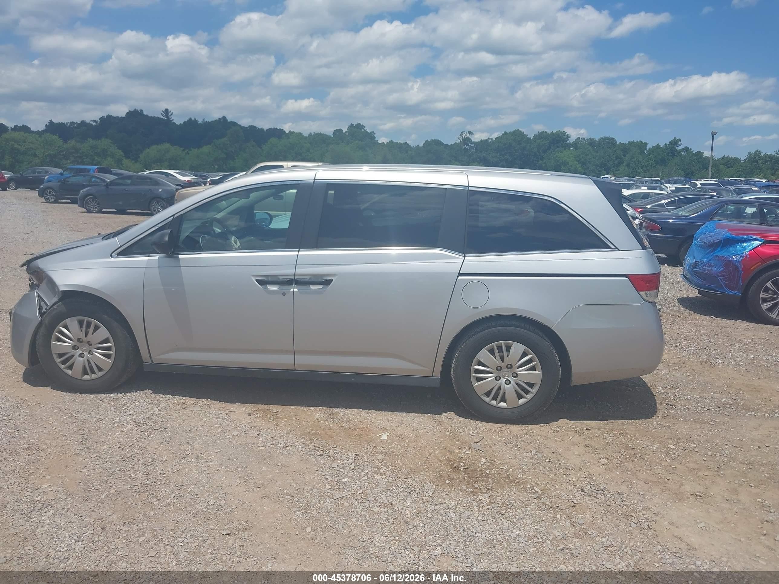 2015 Honda Odyssey Lx Серый vin: 5FNRL5H27FB087309